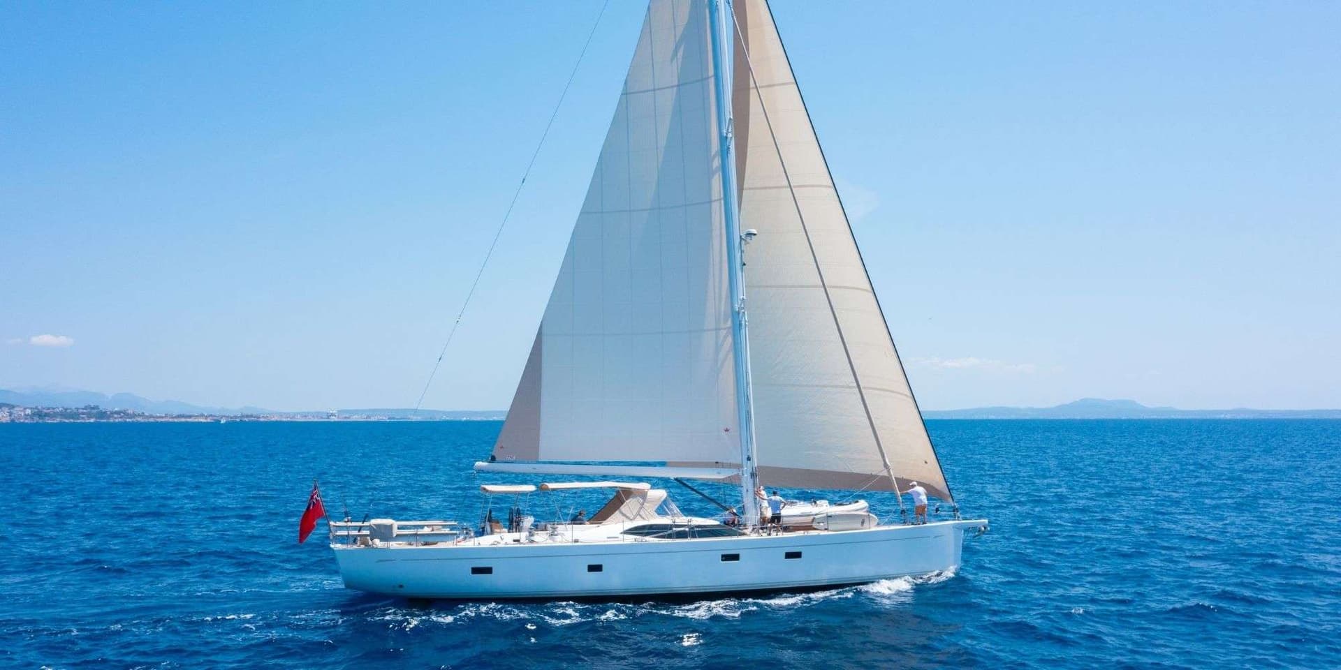 CHAMPAGNE HIPPY – Oyster Marine