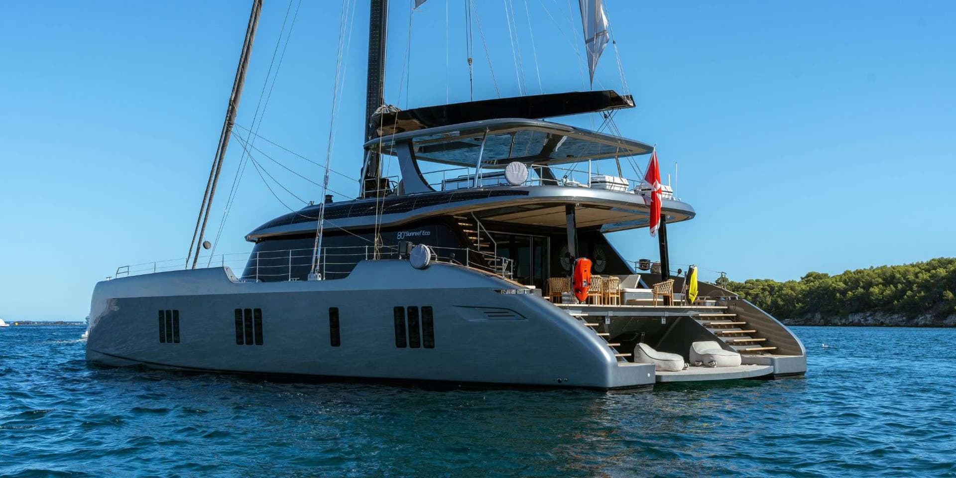 APOLLO 99 – Sunreef Yachts