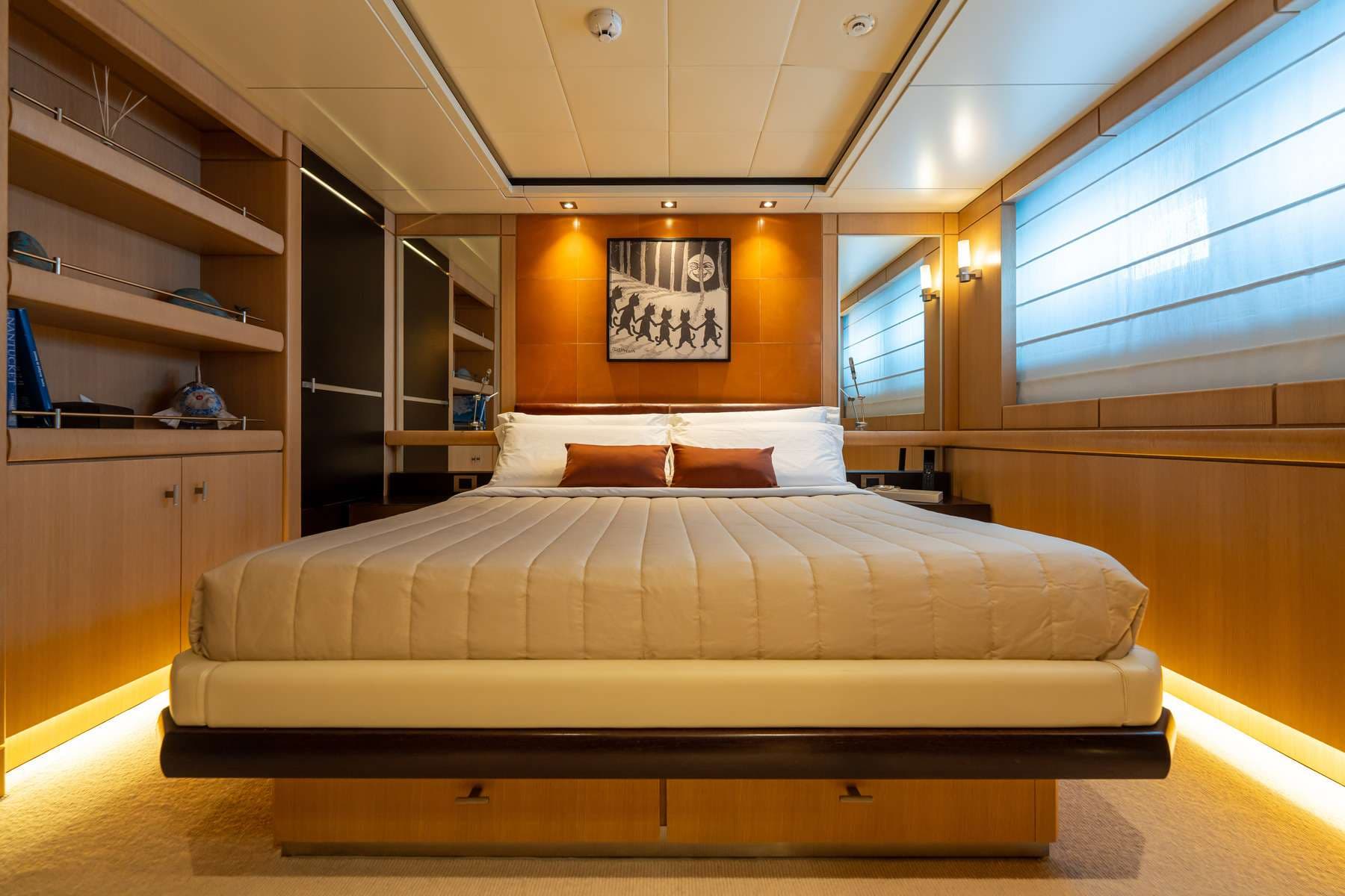 Double Cabin