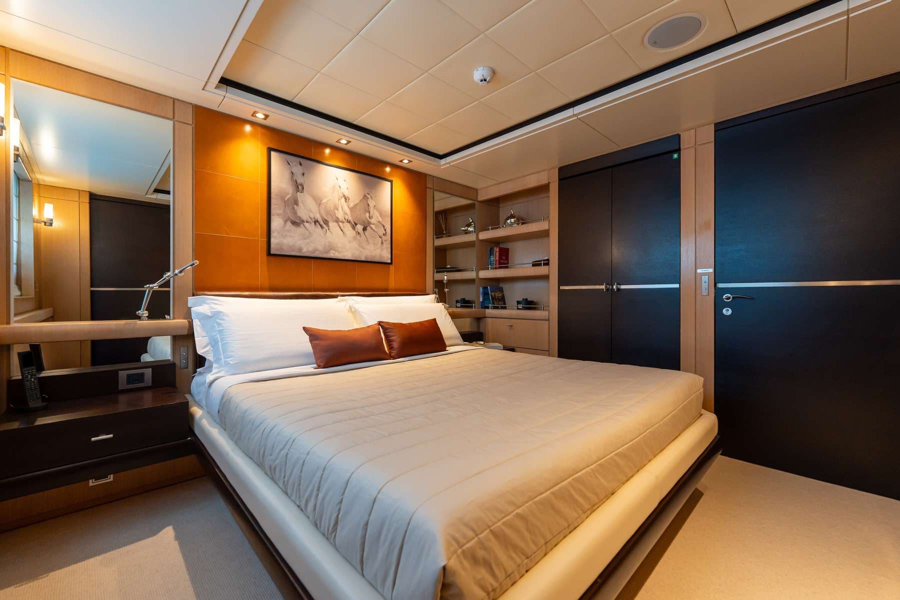 Double Cabin