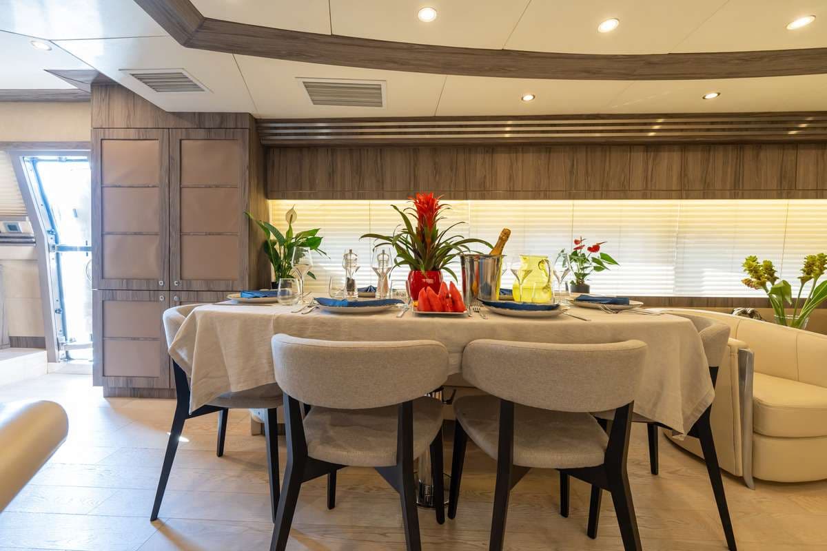 Dining zone