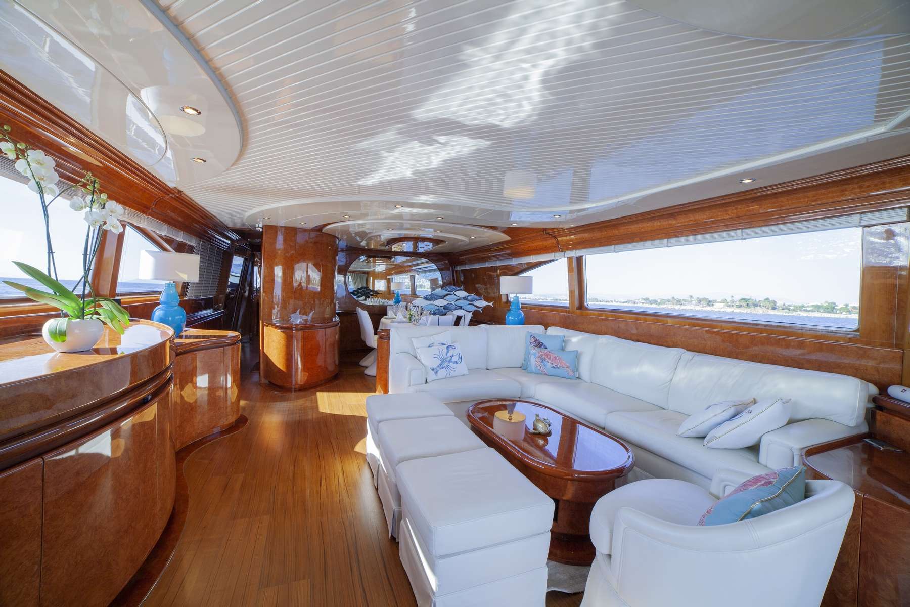 Saloon