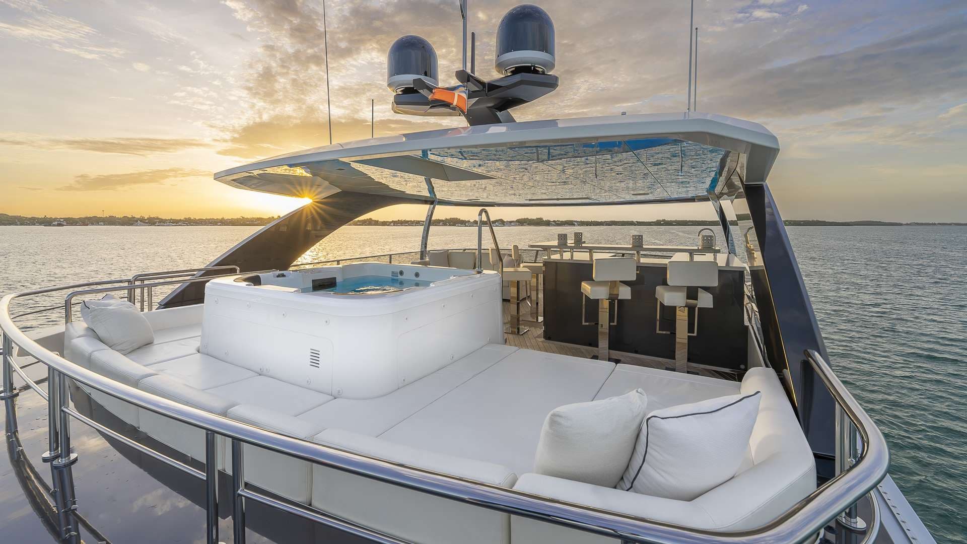 Jacuzzi Deck