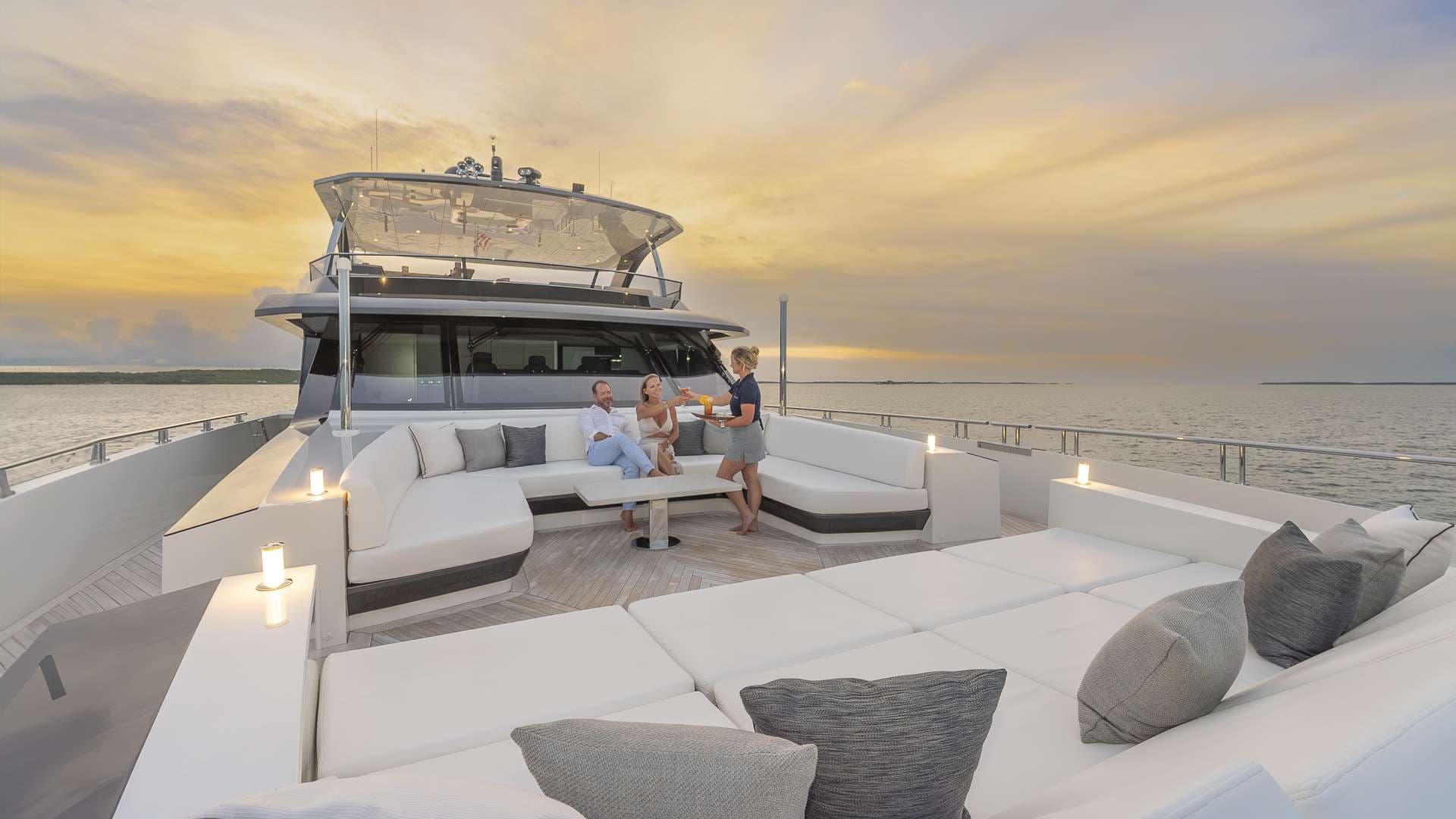 Bow seating