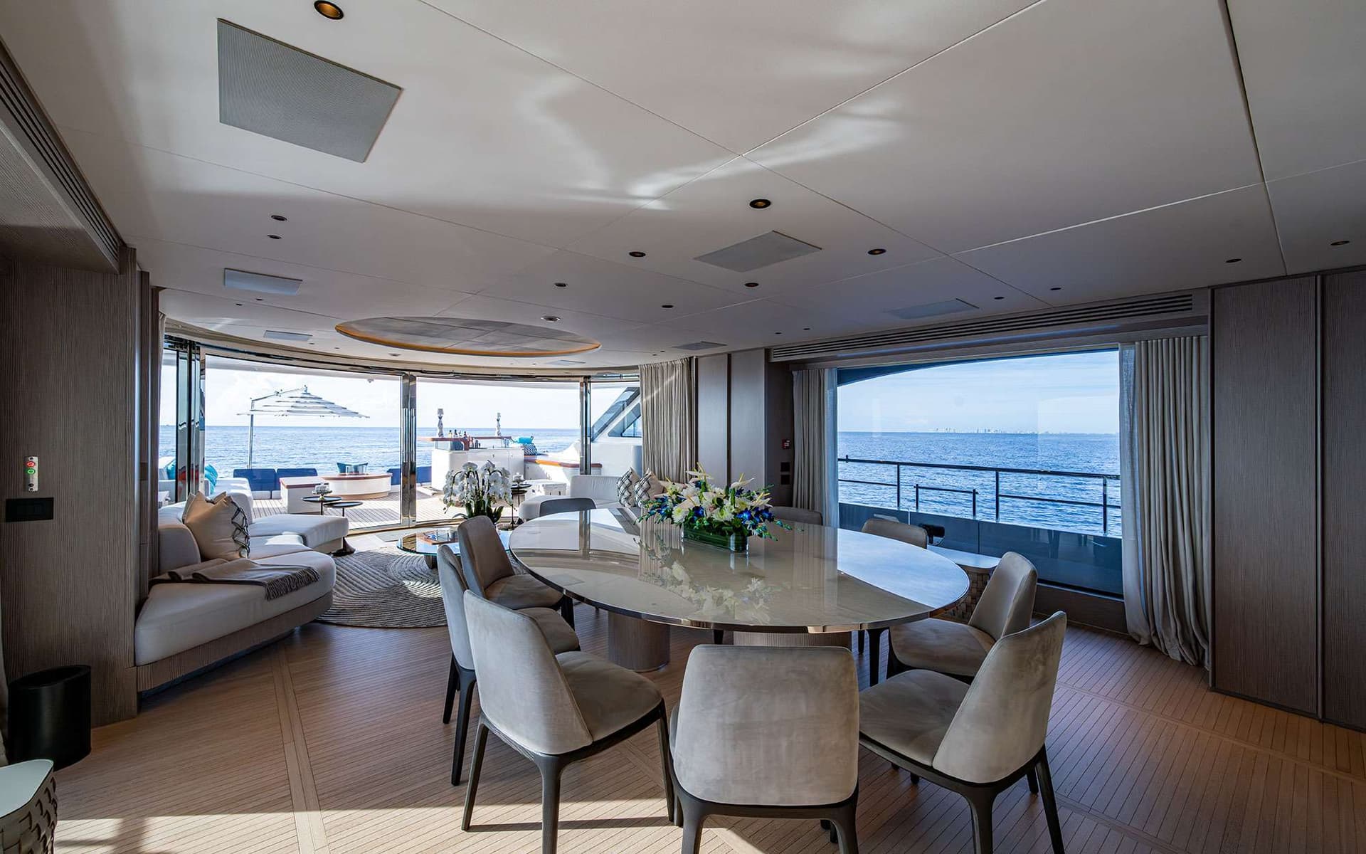 Main Salon Dining