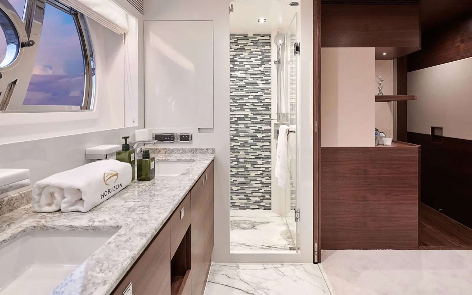Master ensuite