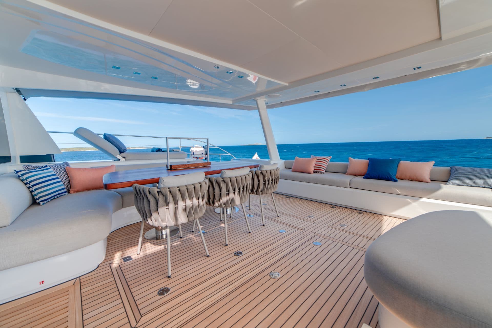 ZENIT - Main deck aft (facing aft)