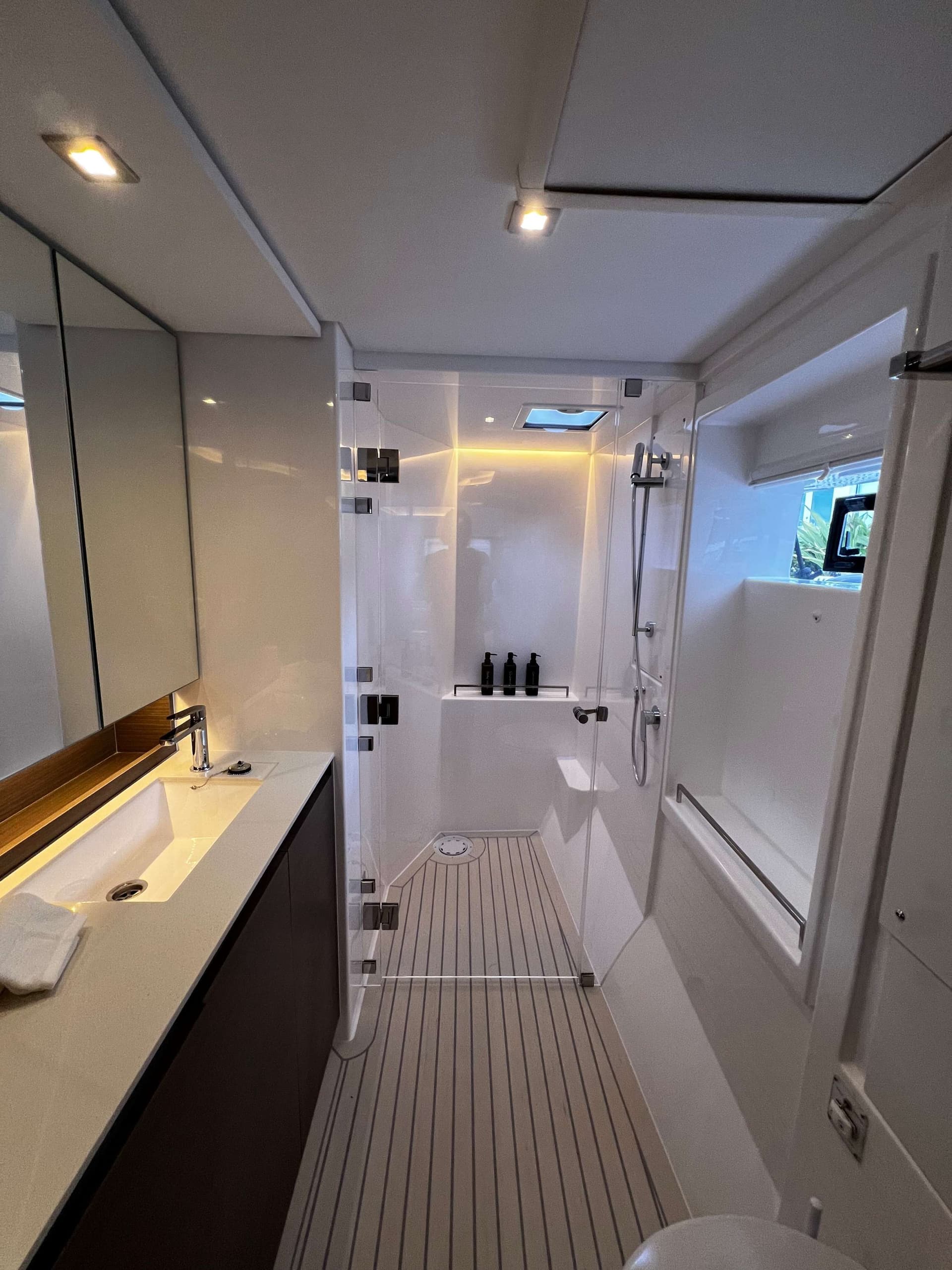 Master cabin suite