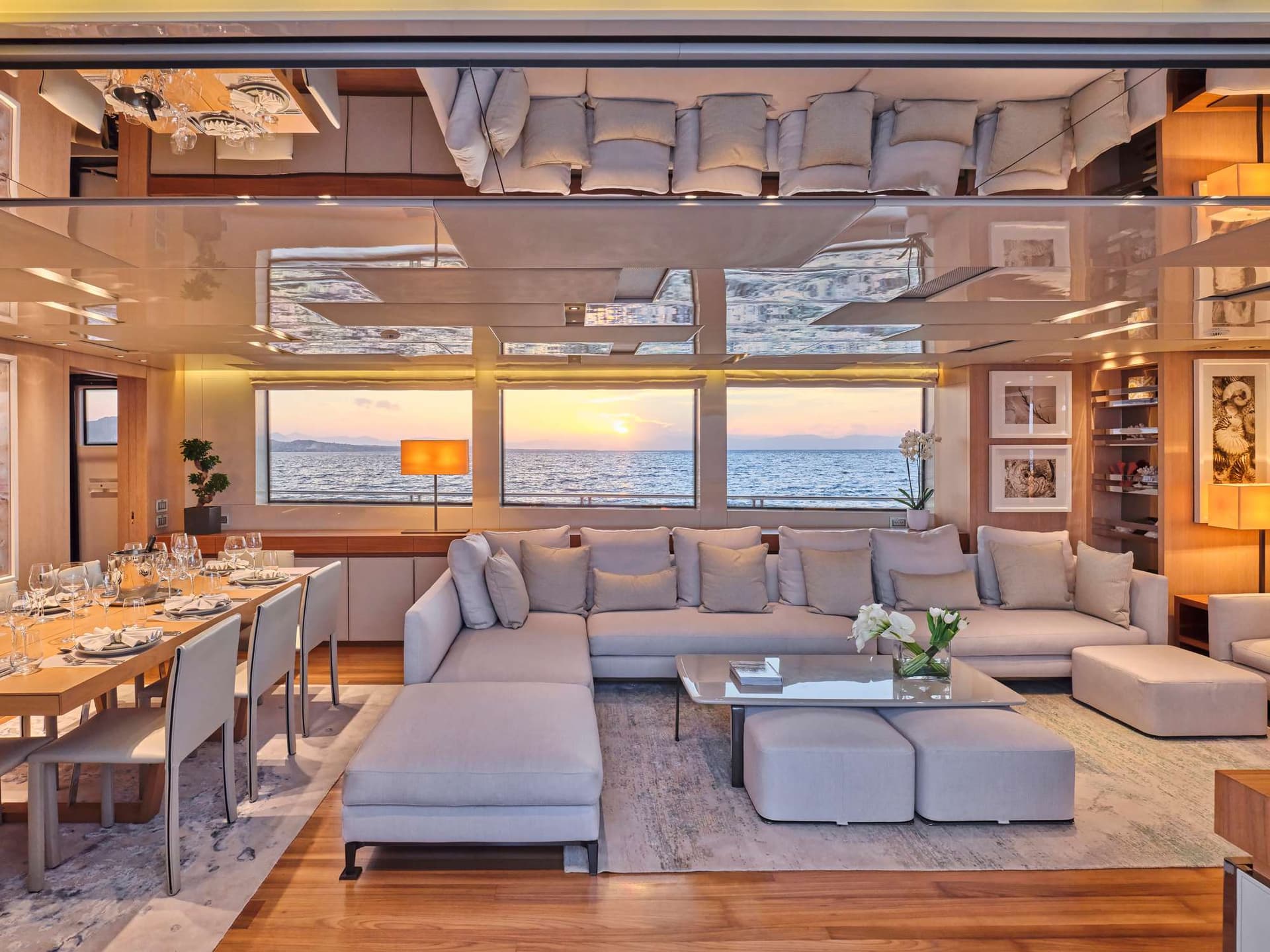 GOLDEN YACHT