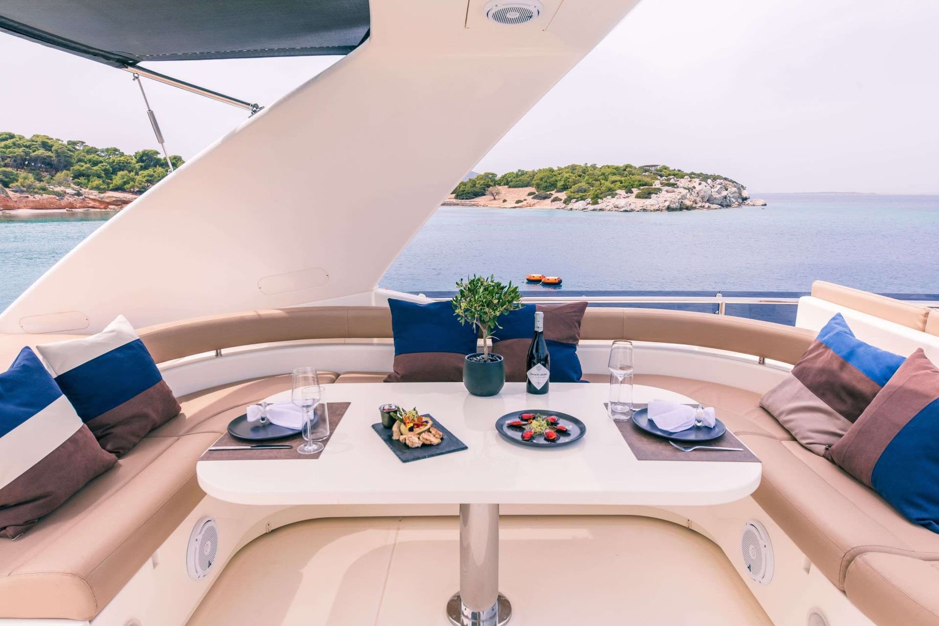 Sun Deck Dining