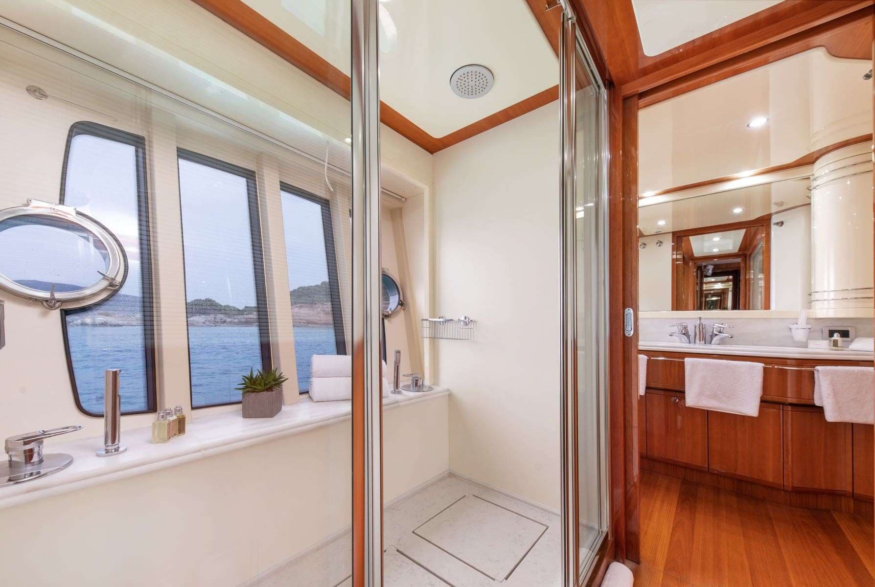 Owner's bath
