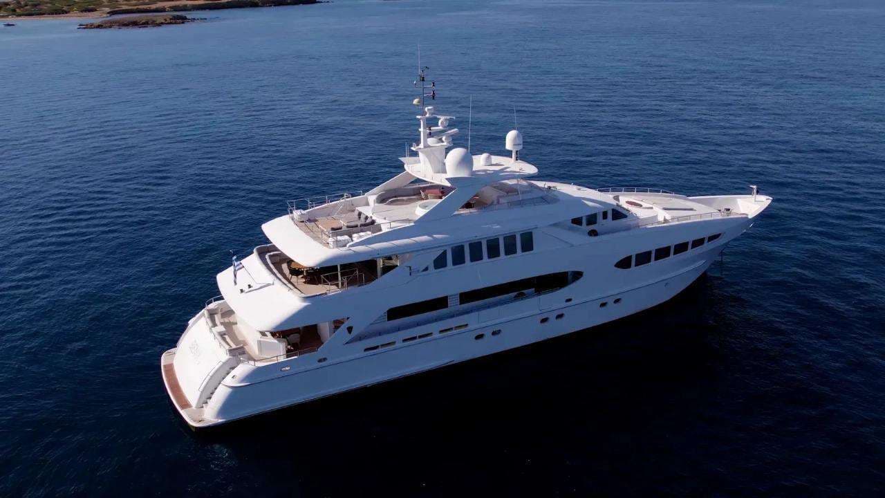 BENIK – Heesen