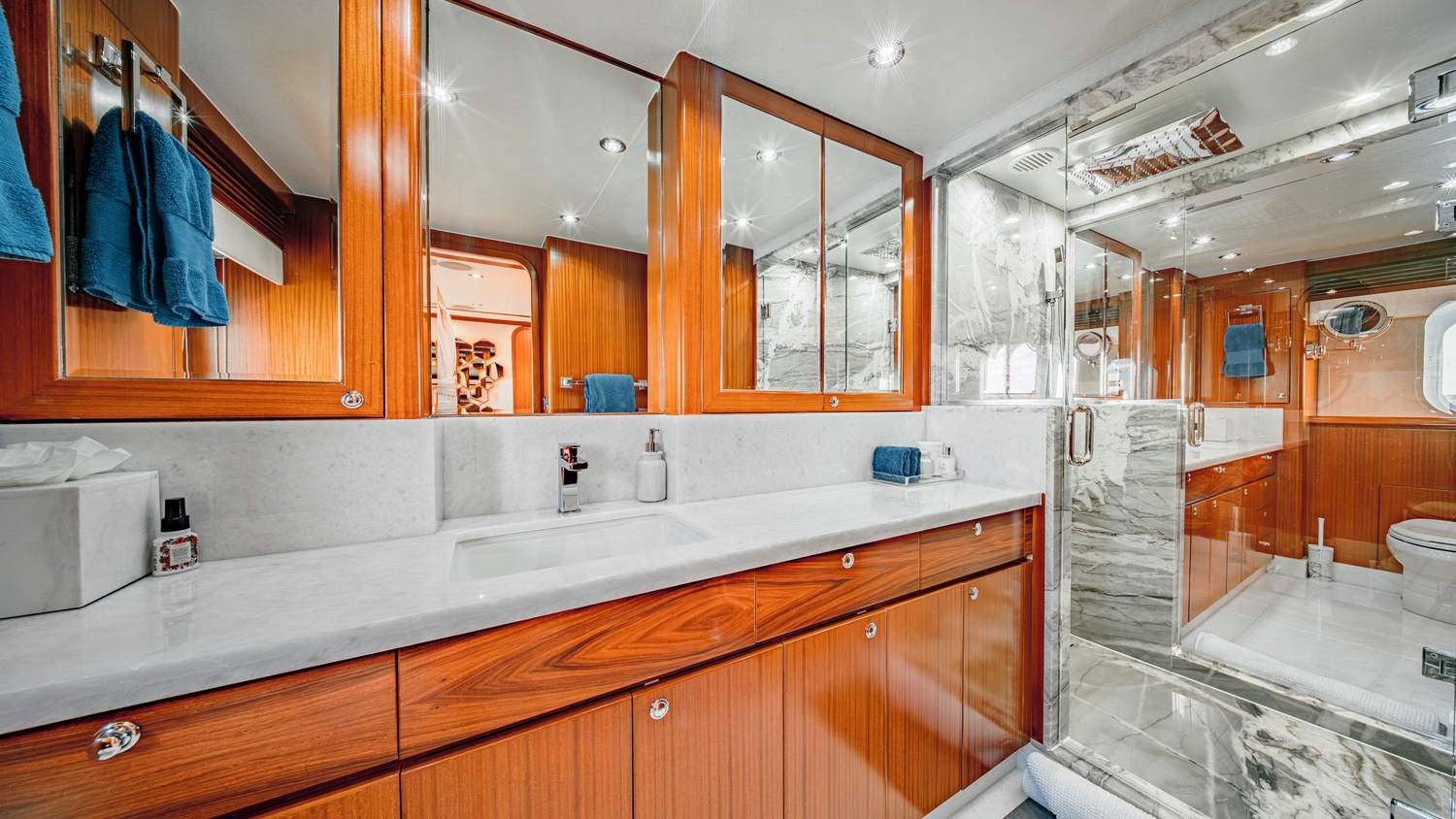Master Stateroom Ensuite