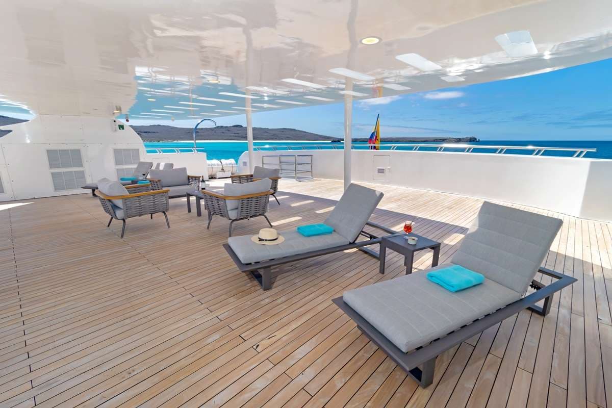 Sun deck