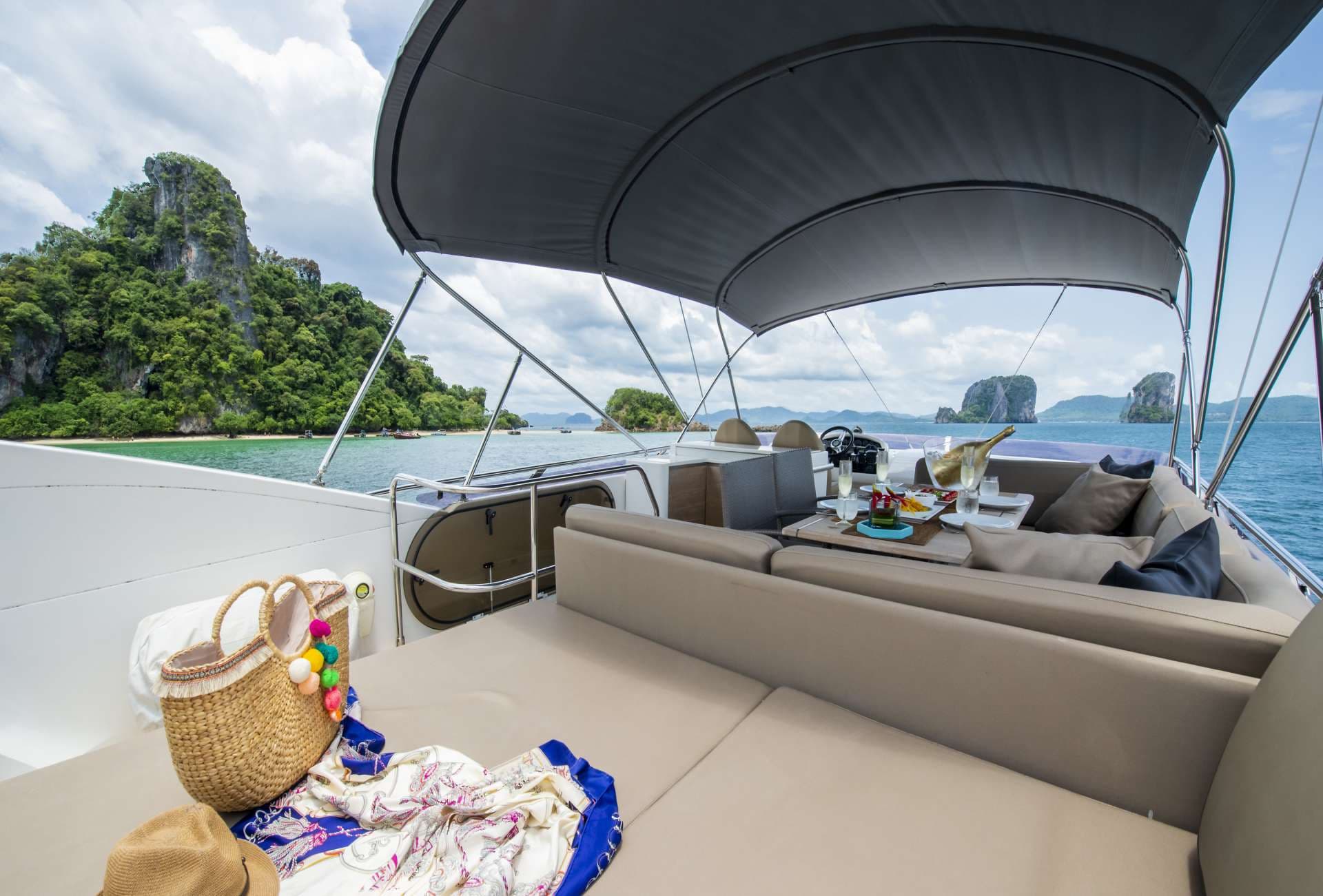 Flybridge