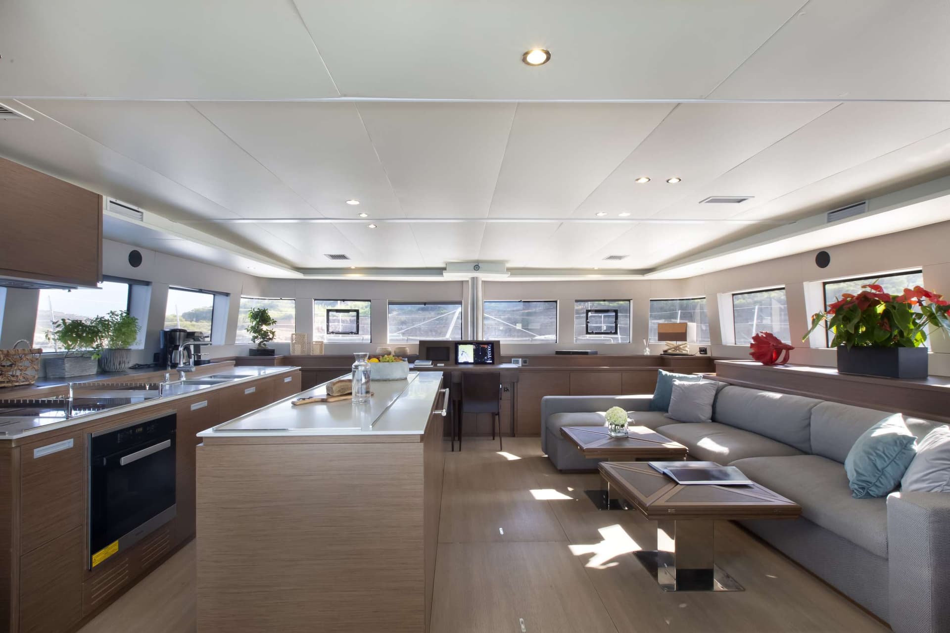 Saloon & Galley