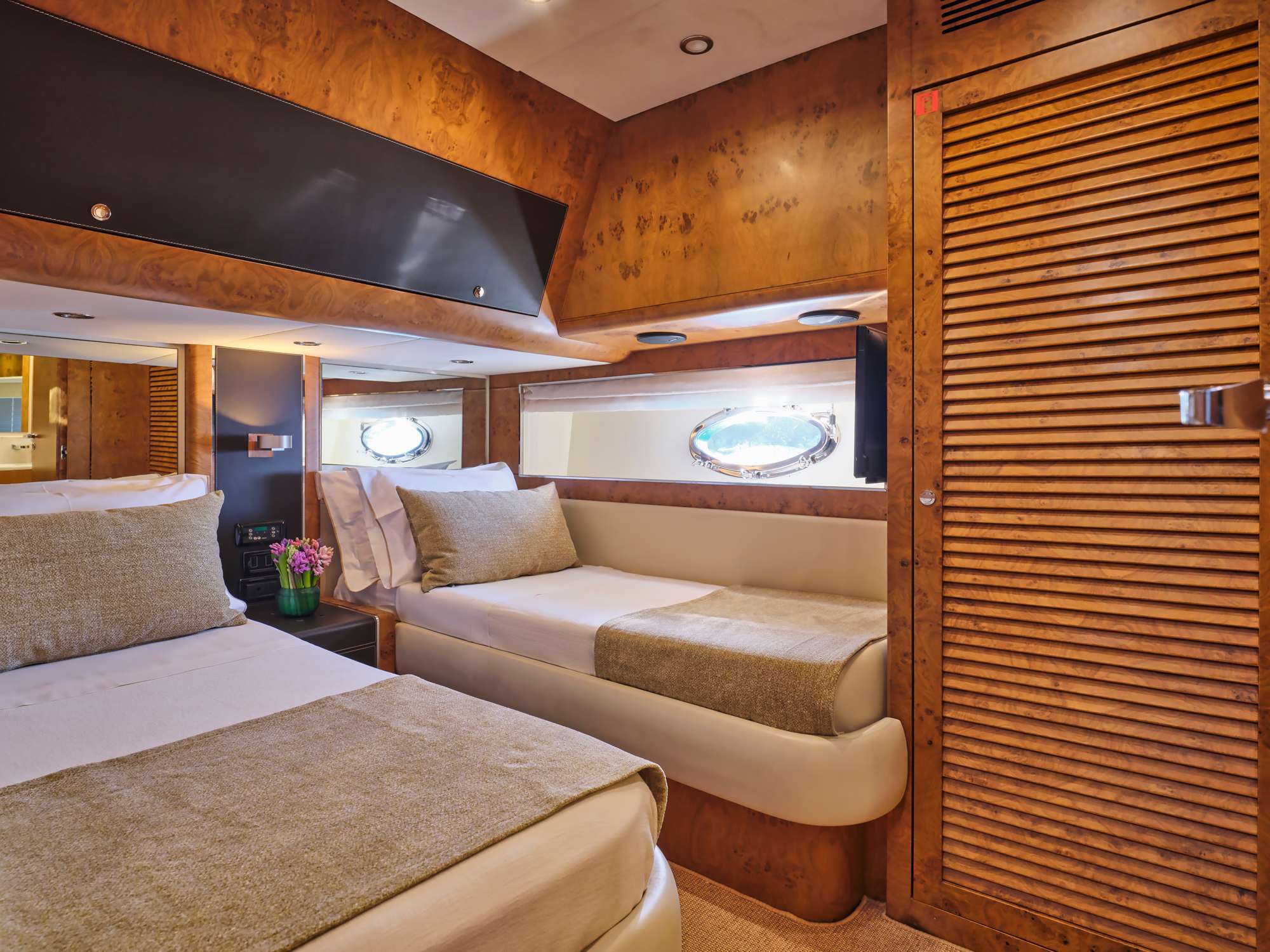 Twin Suite