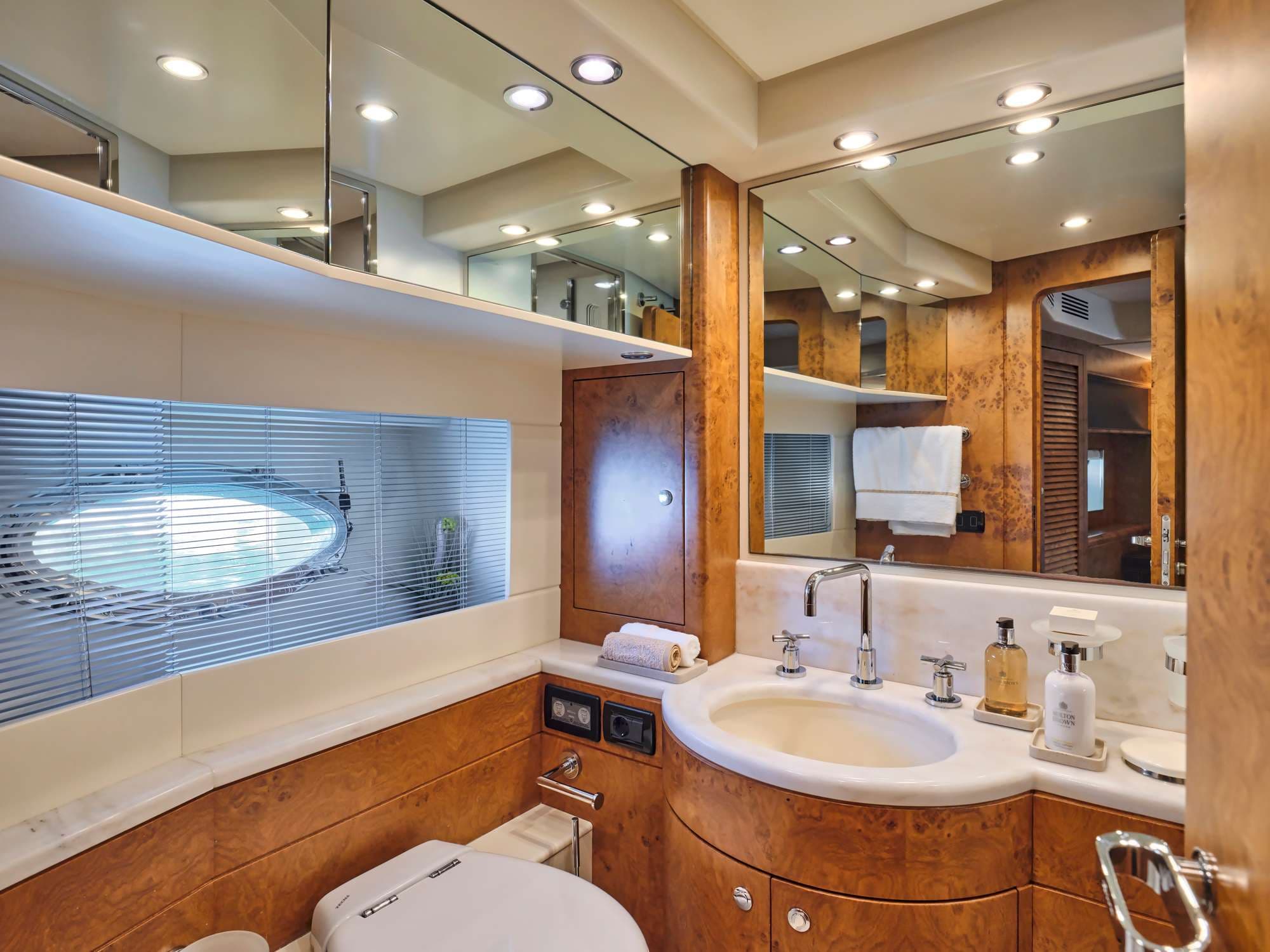 VIP suite - Bath