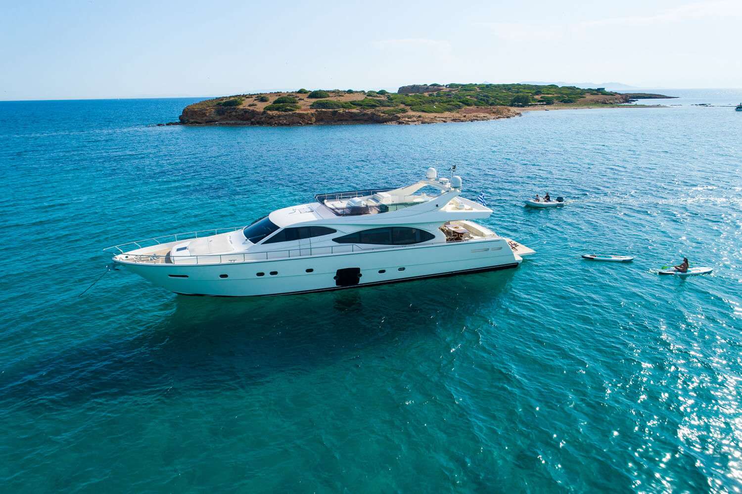 NINETEEN – Ferretti