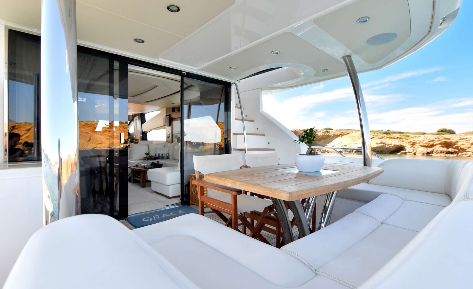 Aft deck