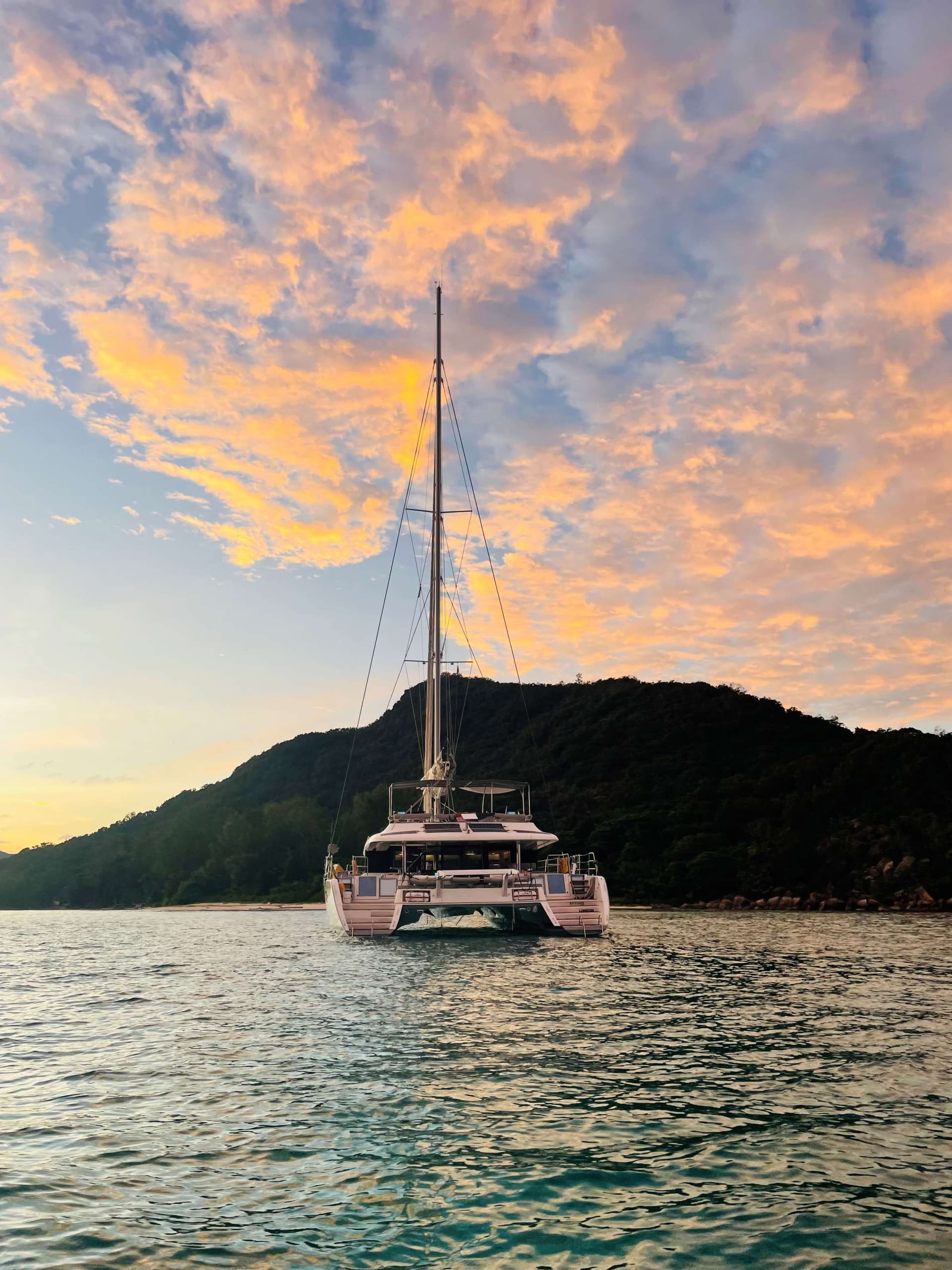 Rear view at anchor