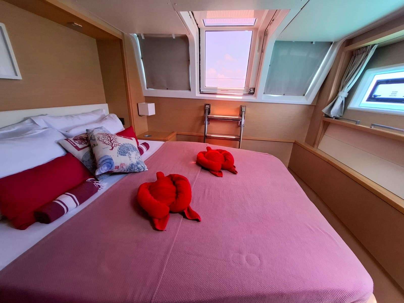Port aft cabin