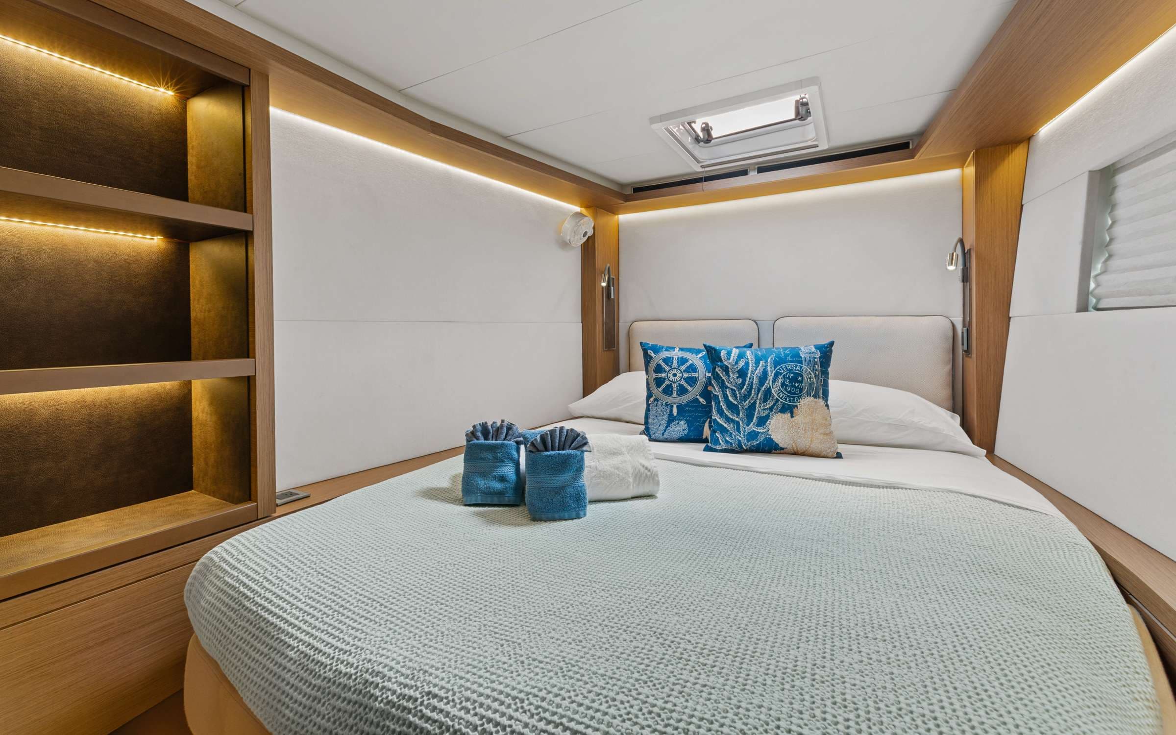 EXTRA NAUTI
