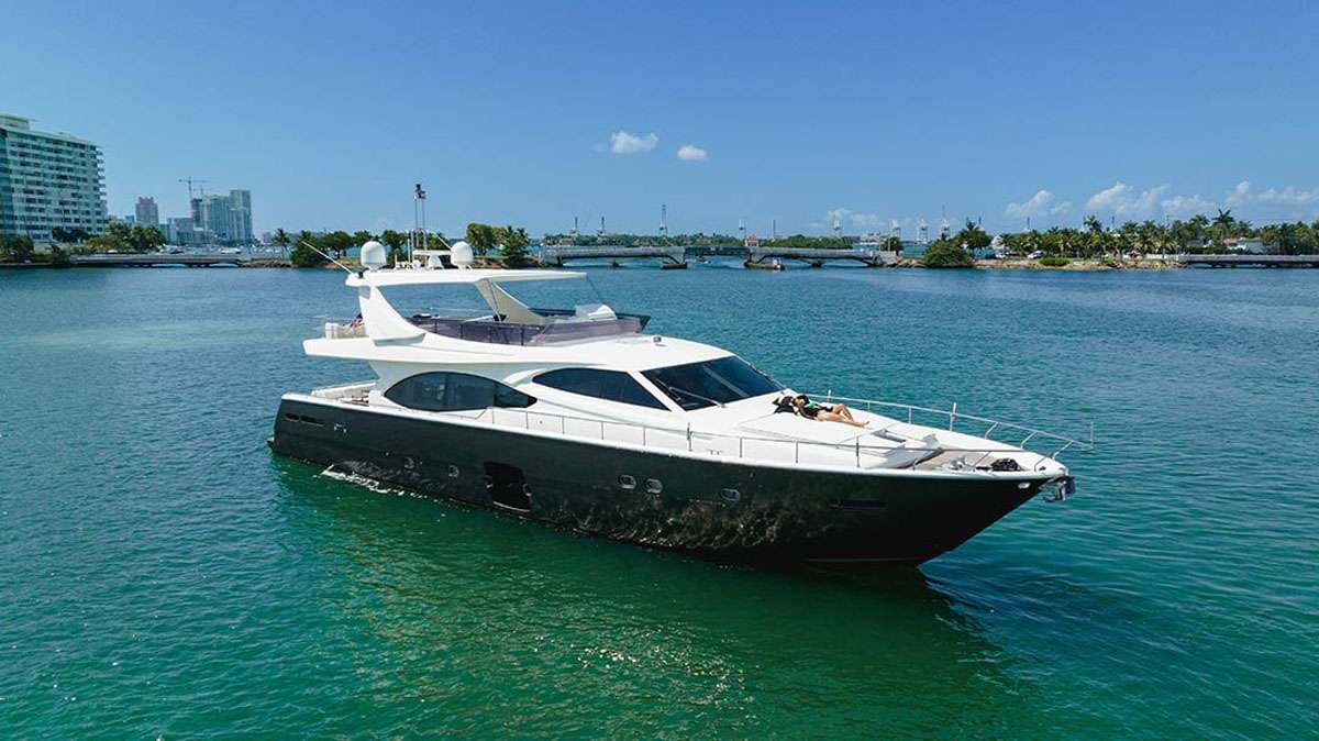 Twe11ve – Ferretti