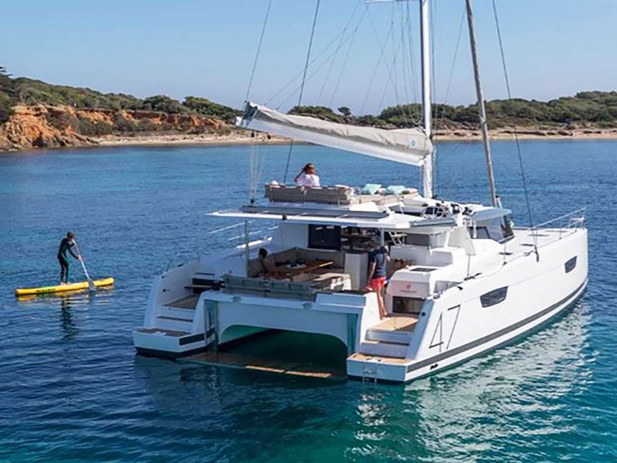 JIOIA 3 – Fountaine Pajot