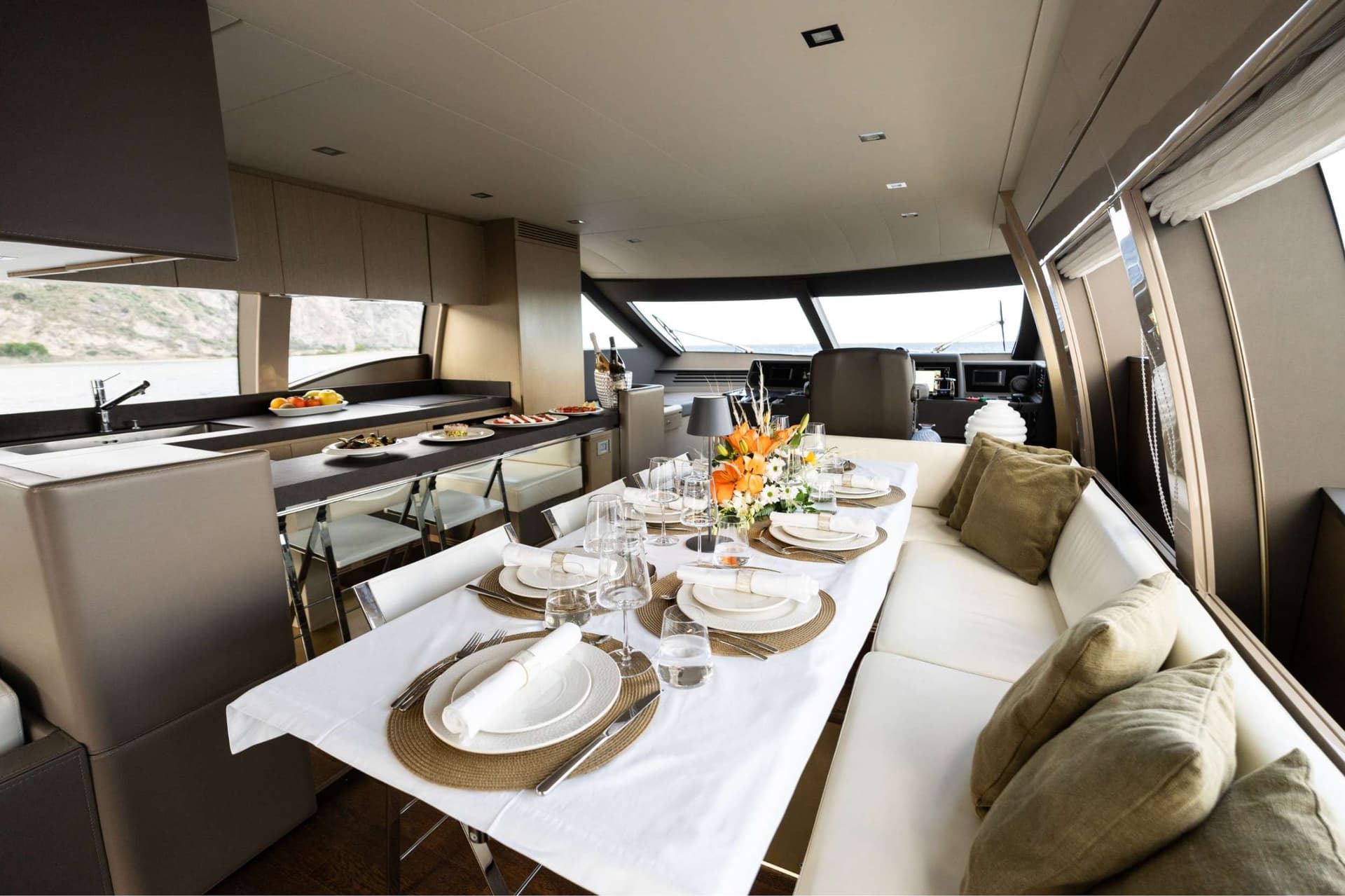 Main Salon Dining