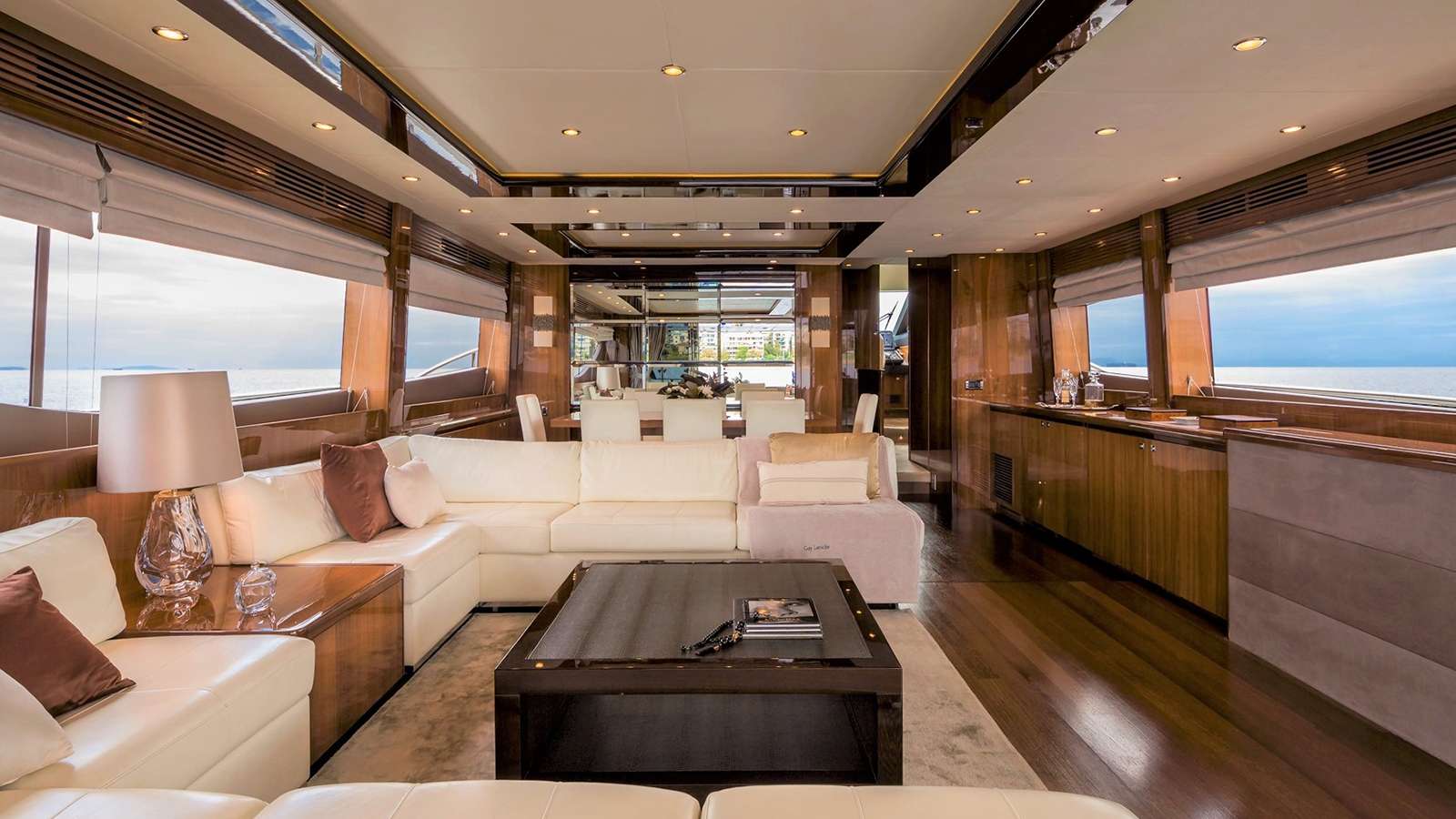 Main Deck - Salon