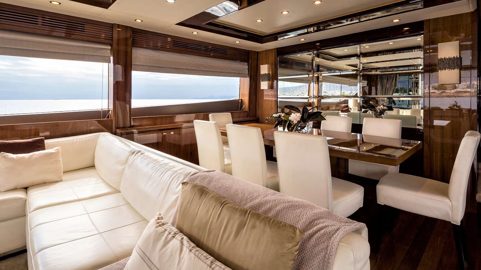 Main Deck - Formal Dining