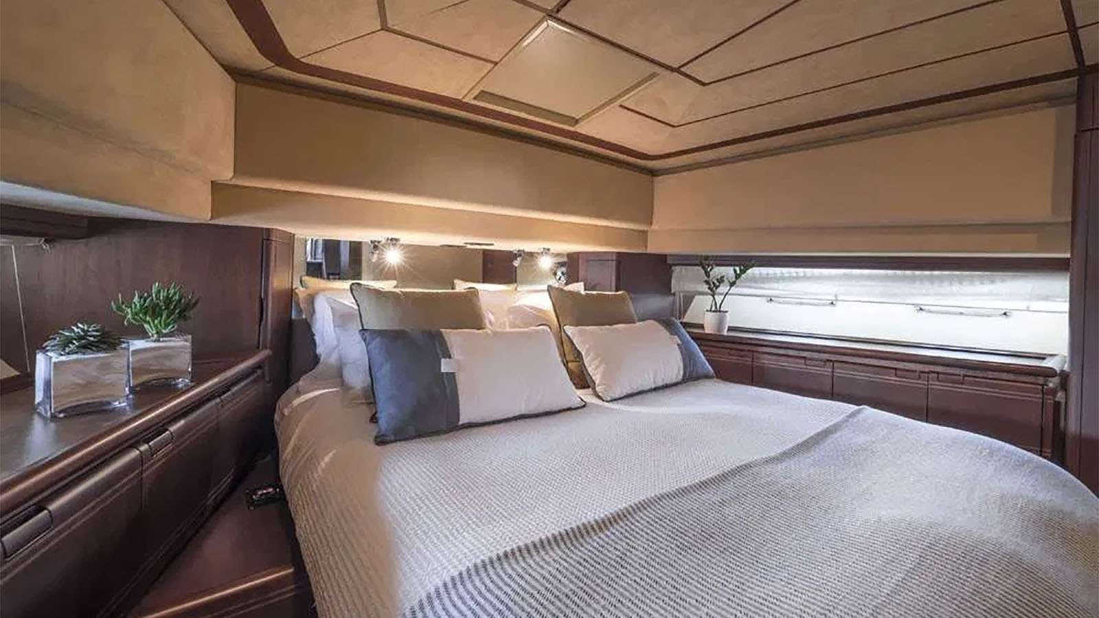 VIP Cabin