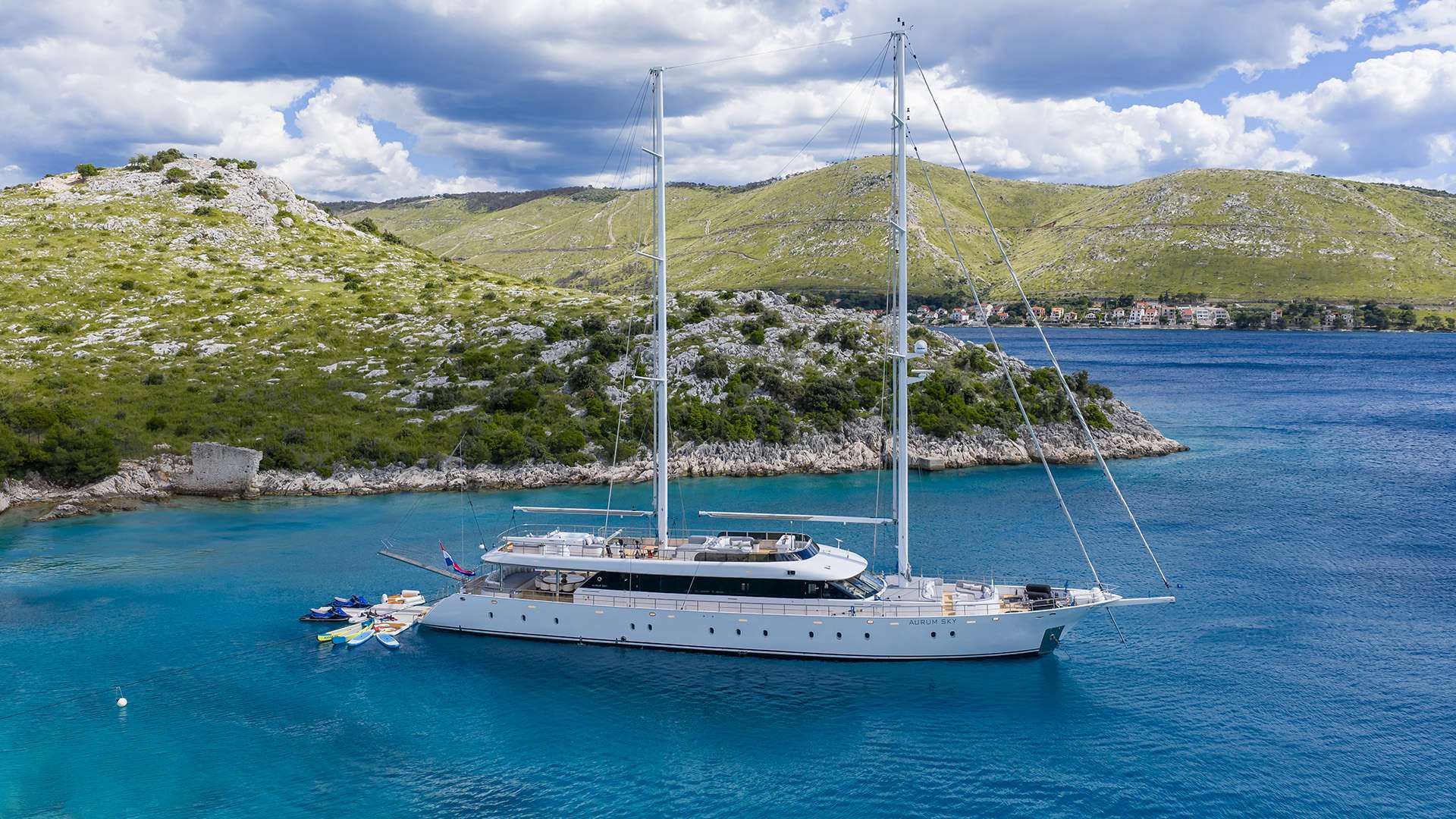 AURUM SKY – Custom