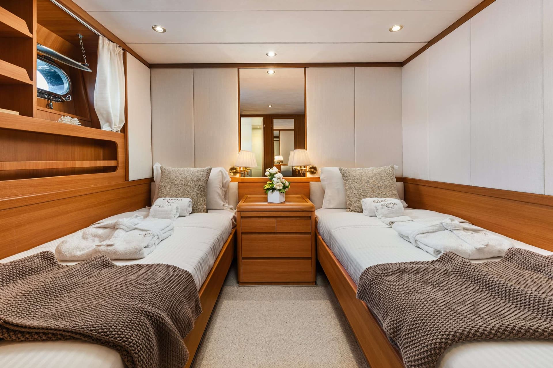 Starboard Twin cabin