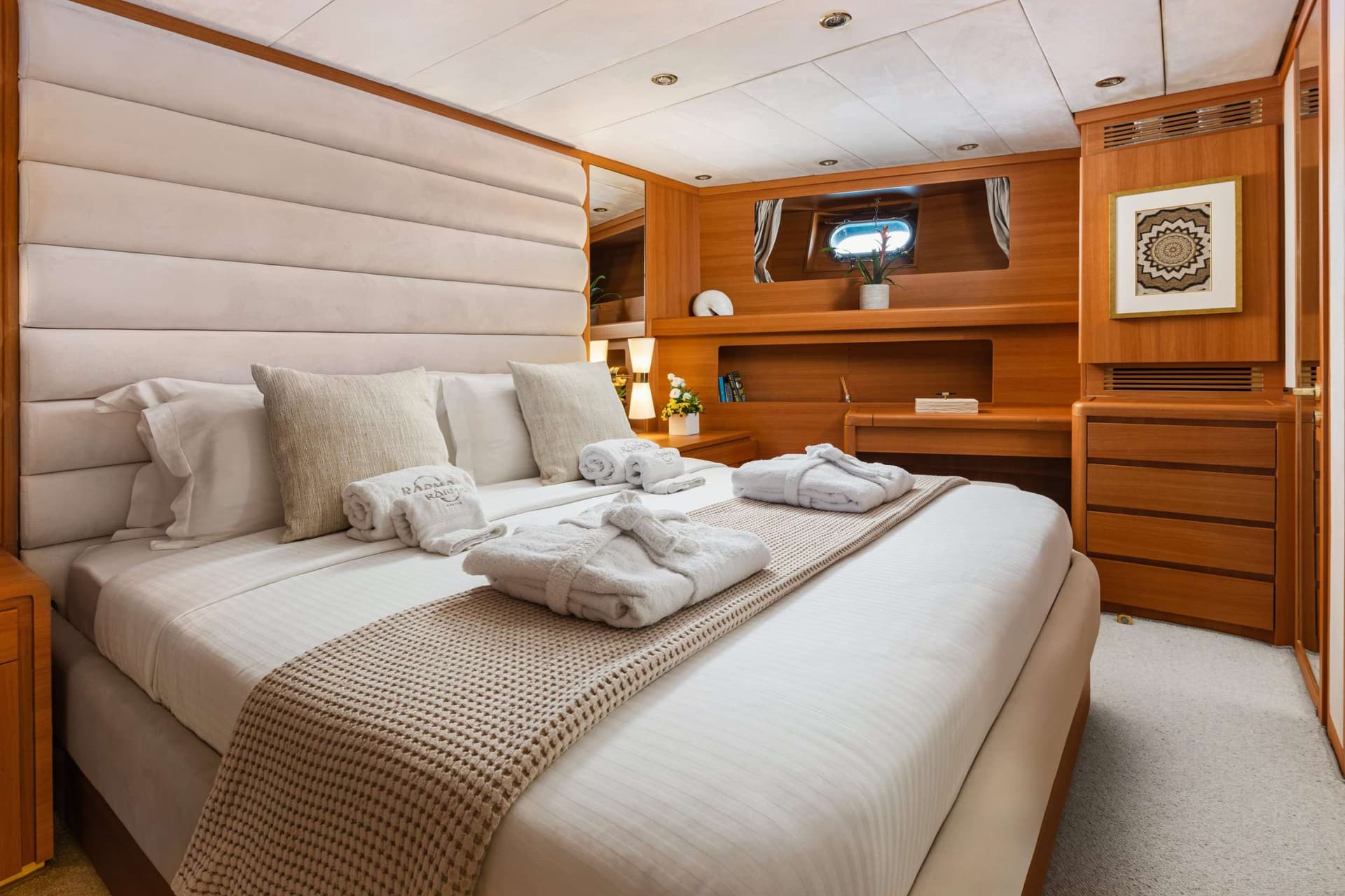VIP cabin