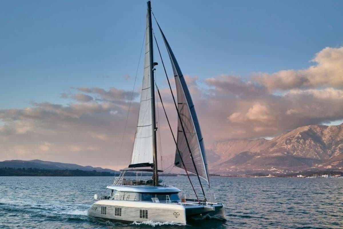 LUCY – Sunreef Yachts