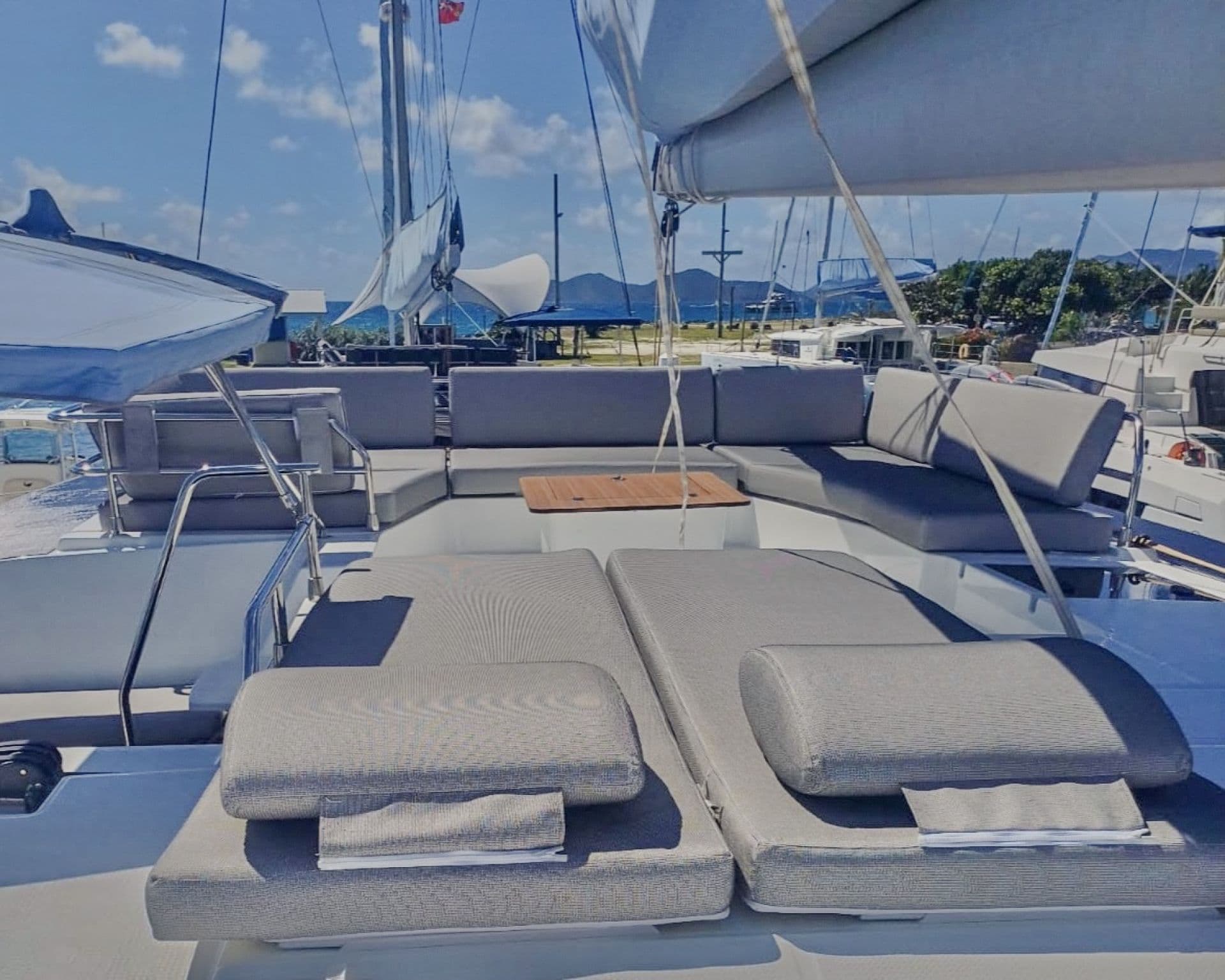 Flybridge
