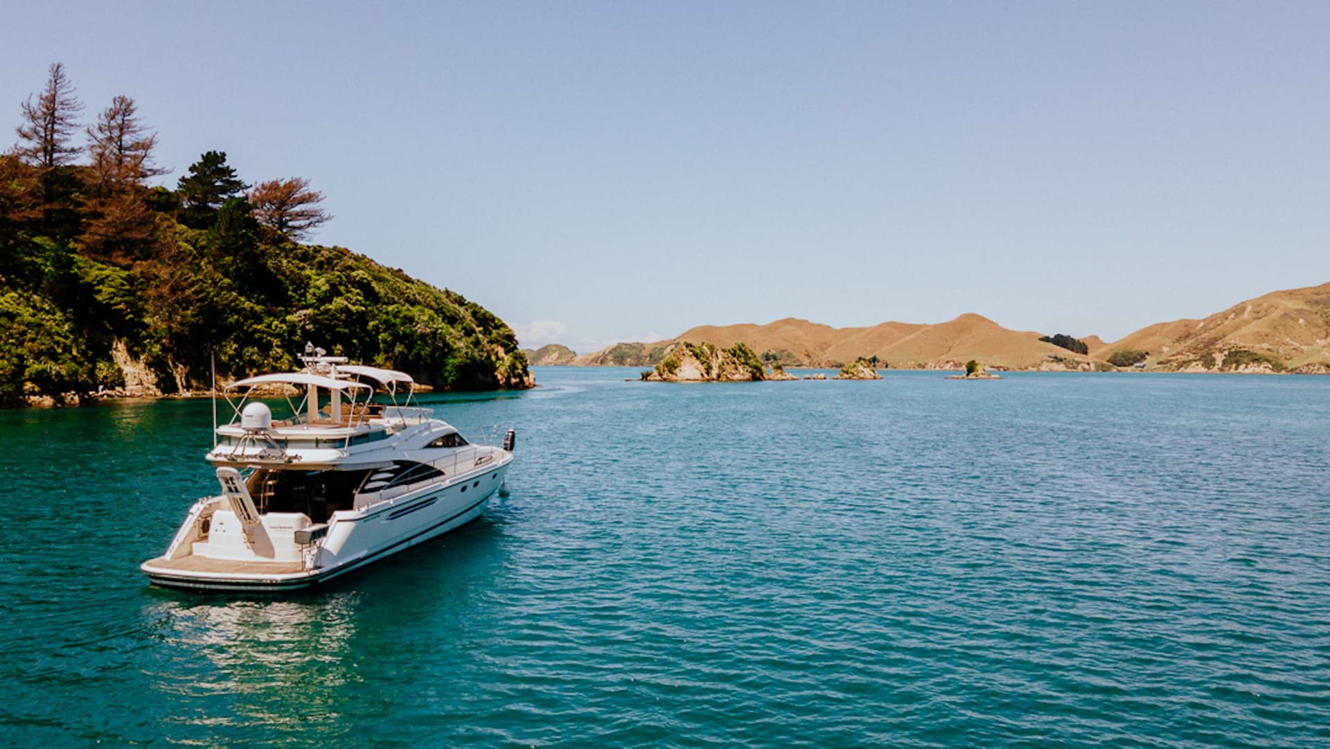 The Marlborough Sounds are a stunning and uncluttered cruising ground.