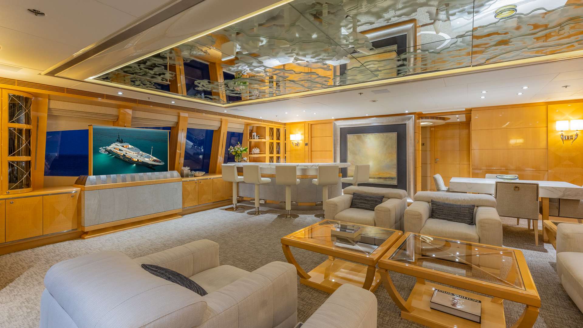 Sky Lounge