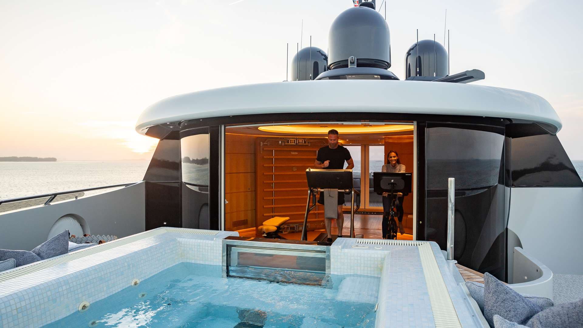 Techno Gym/Jacuzzi