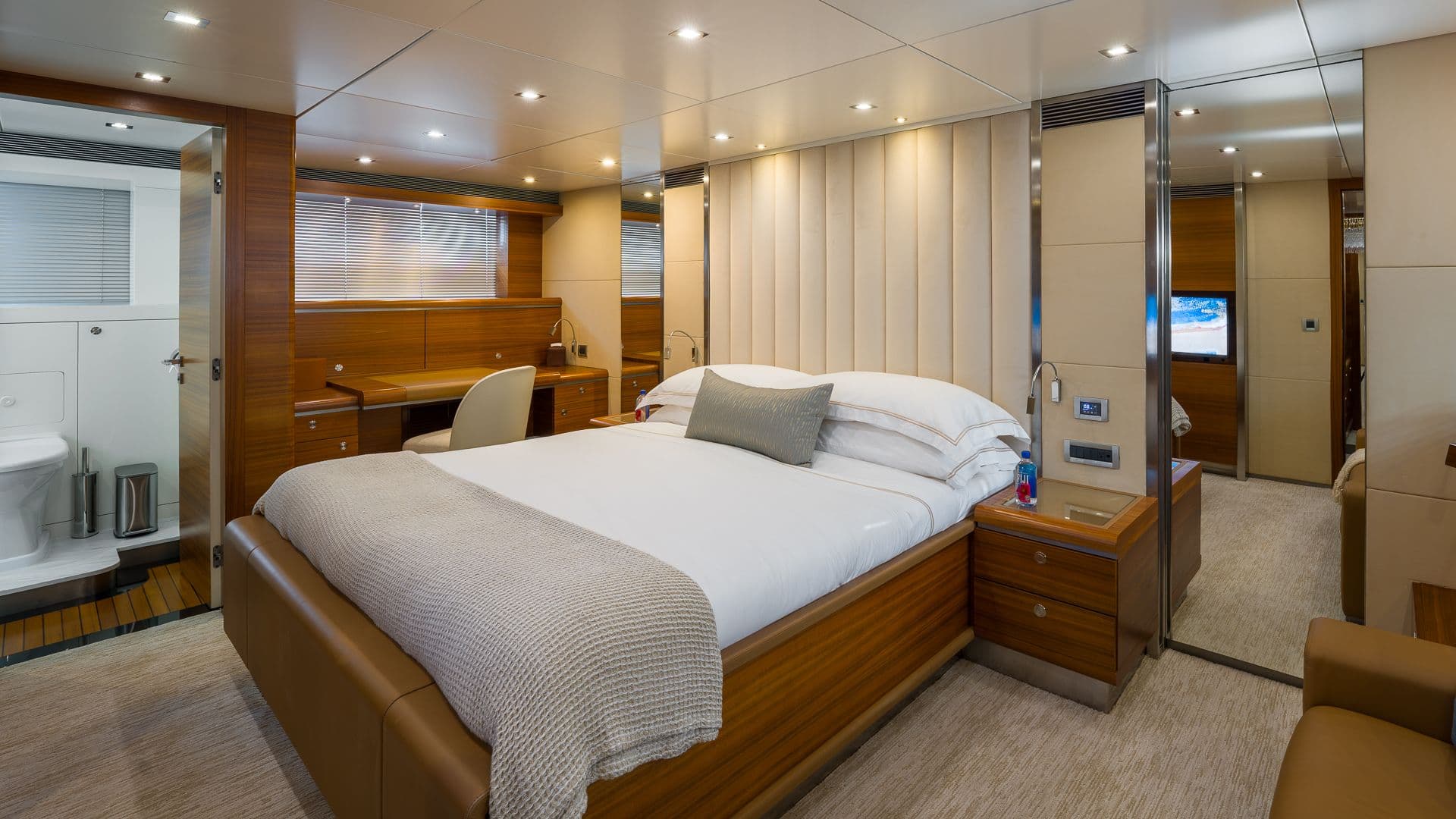VIP King Stateroom
