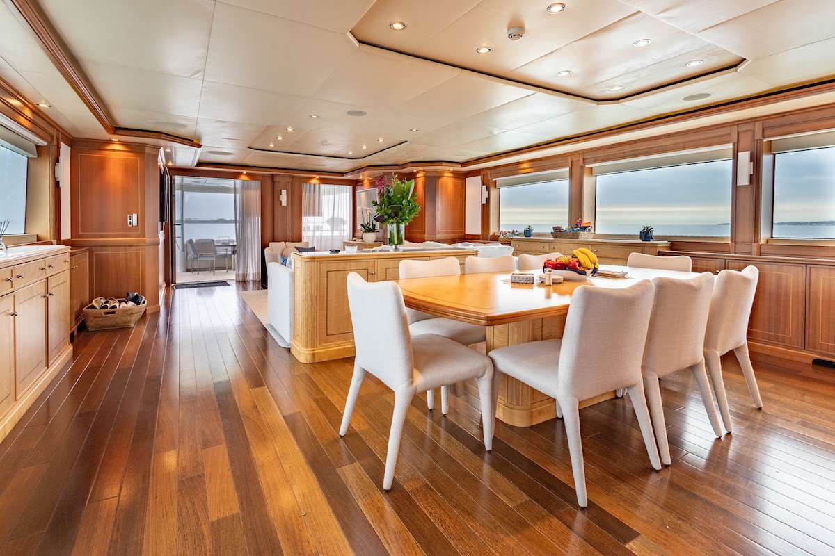 Formal Dining