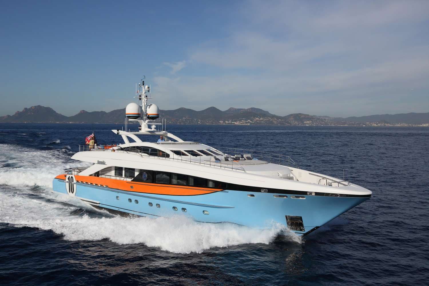 AURELIA – Heesen