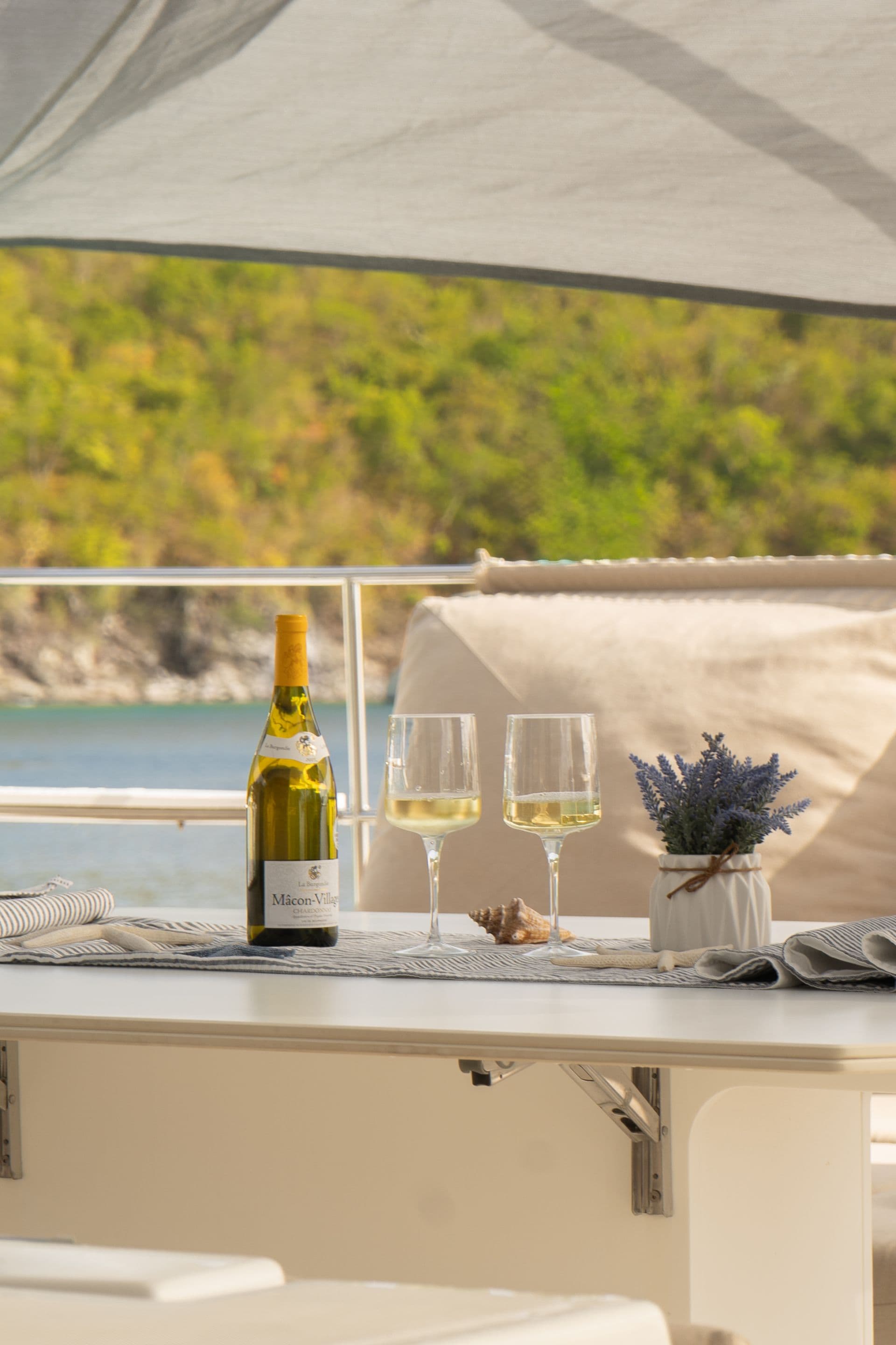 Out of the Blue Yacht Life