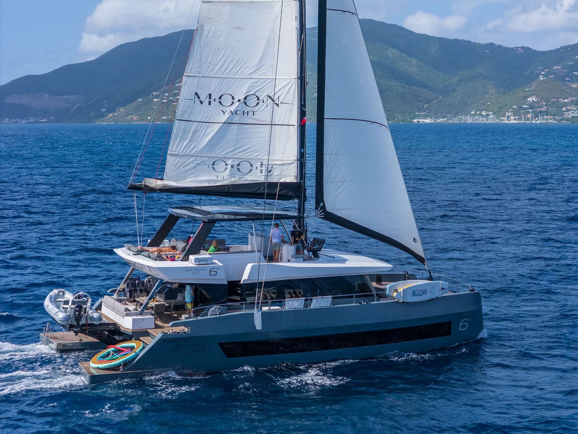 Tryst – Moon Yacht