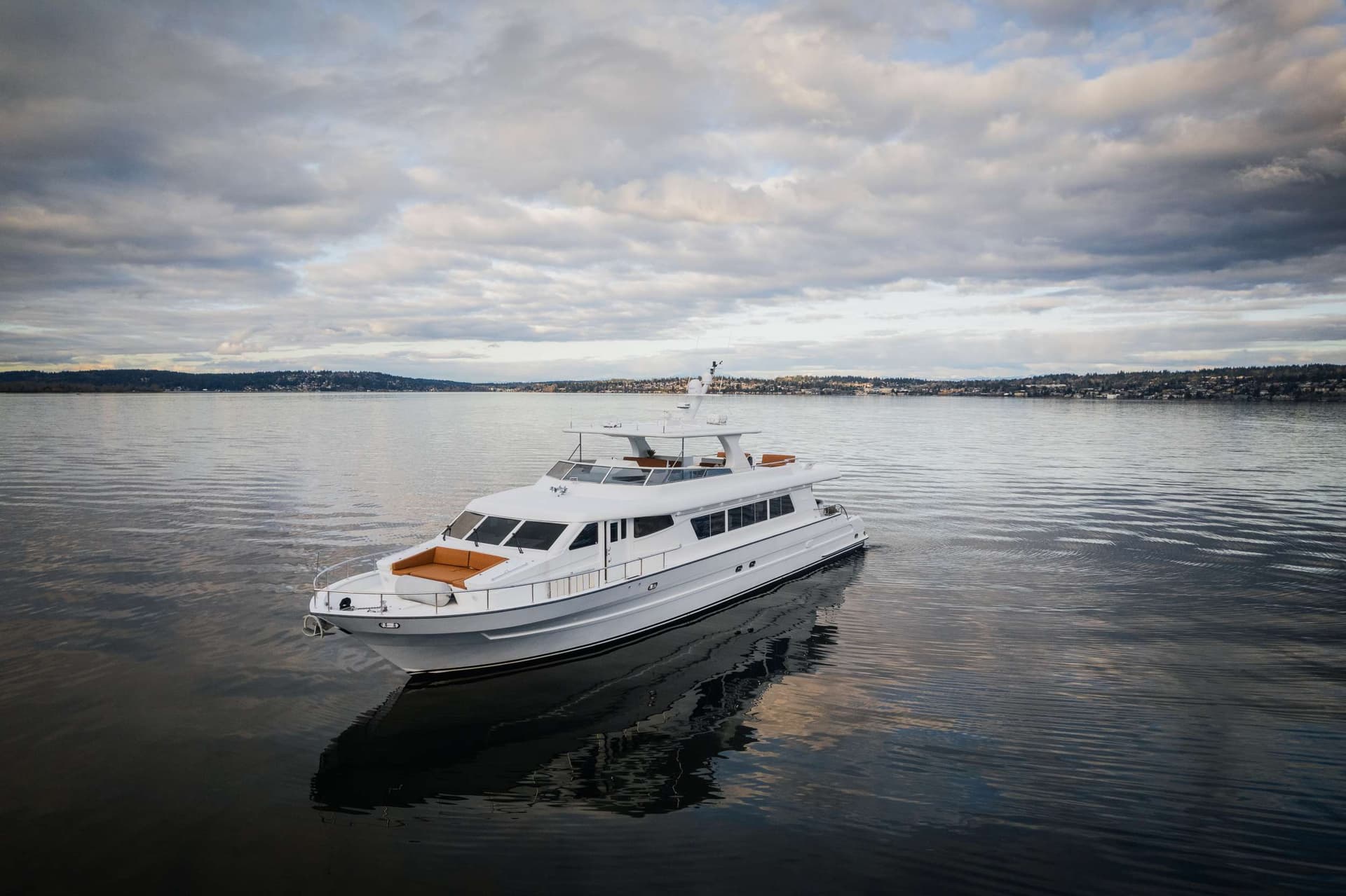 SUMMER SUNSET – Tarrab Yachts