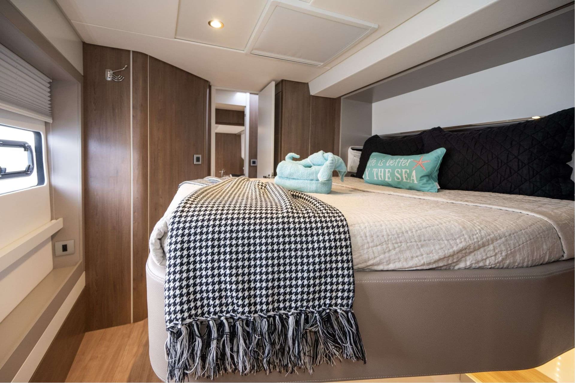 Starboard Forward Cabin