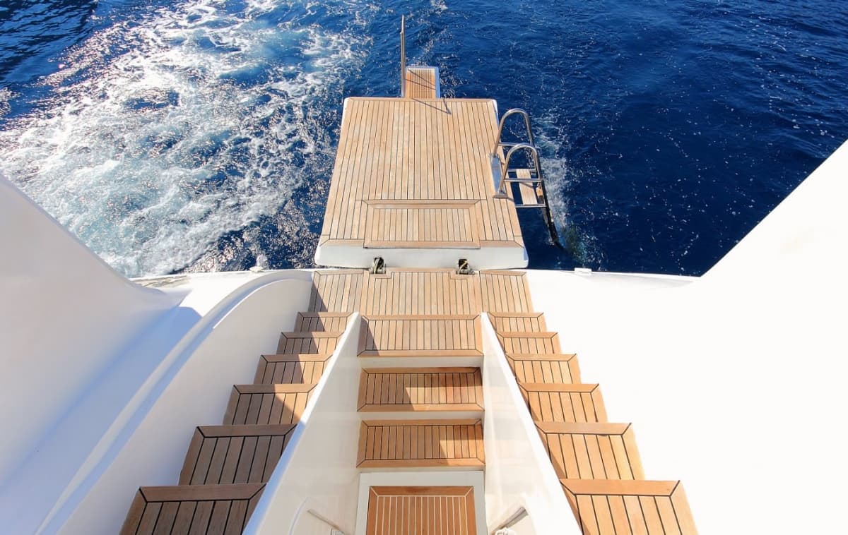 Swim platform