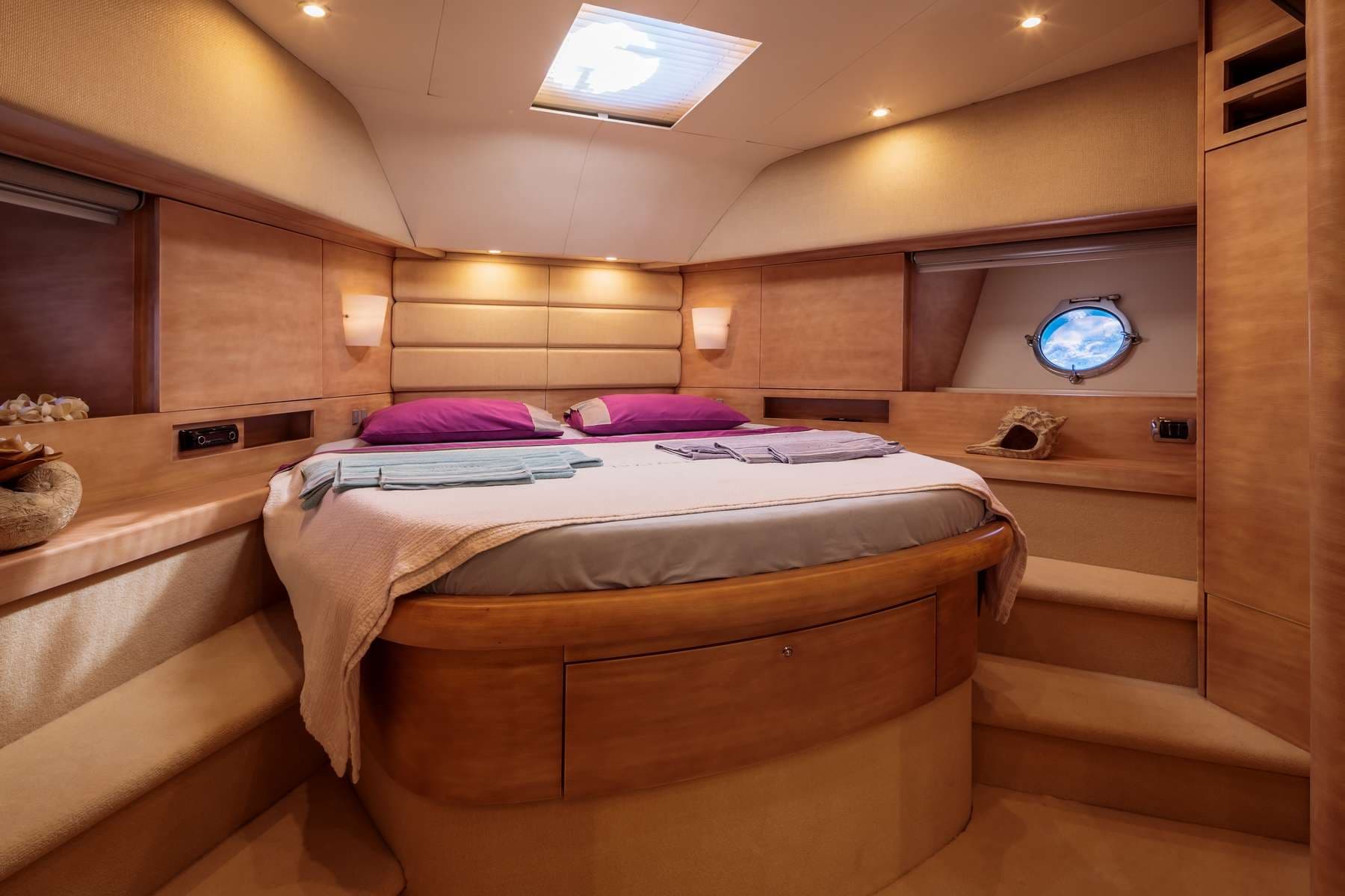 VIP Cabin